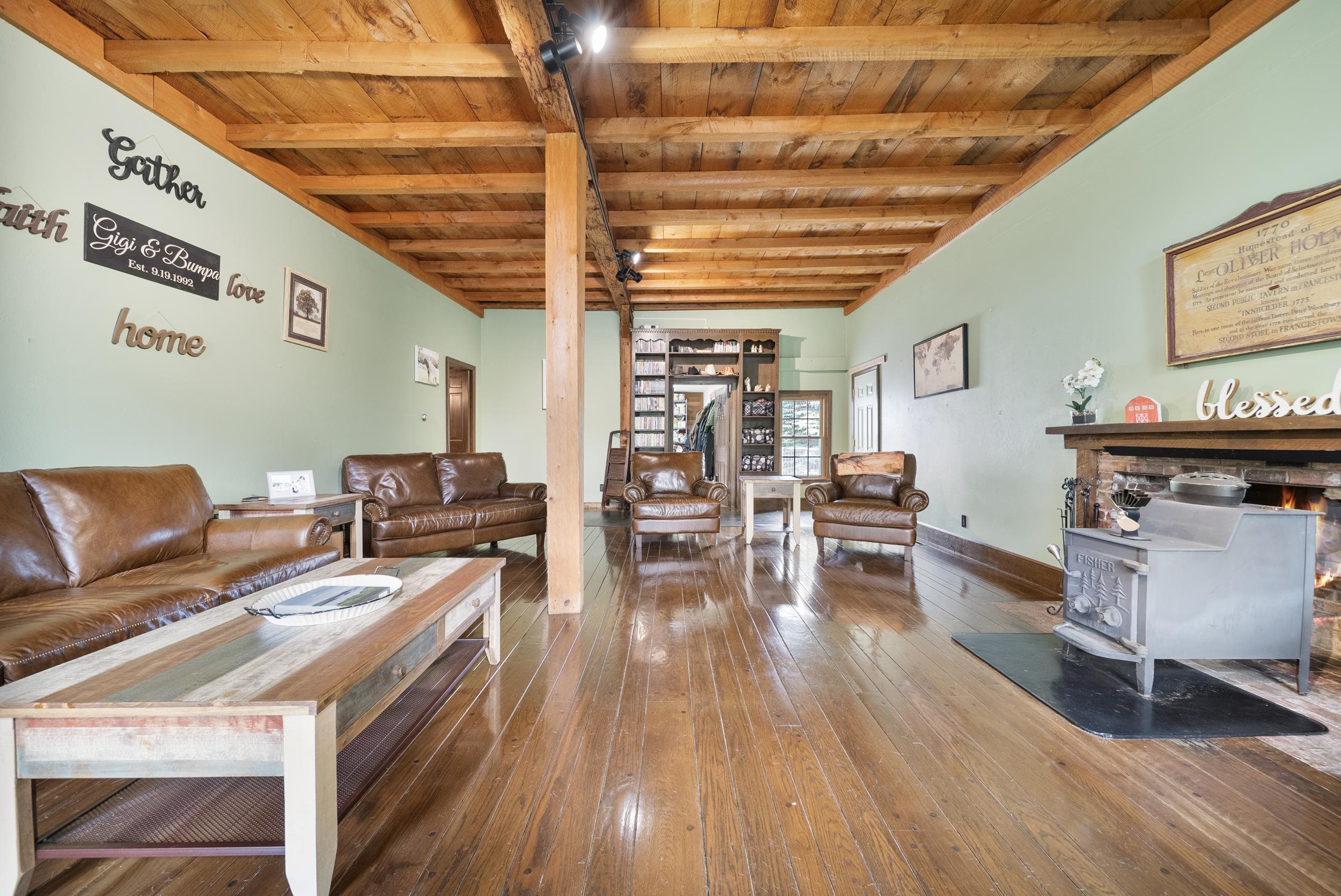 Francestown, New Hampshire, 03043, United States, 5 Bedrooms Bedrooms, ,4 BathroomsBathrooms,Residential,For Sale,1827172