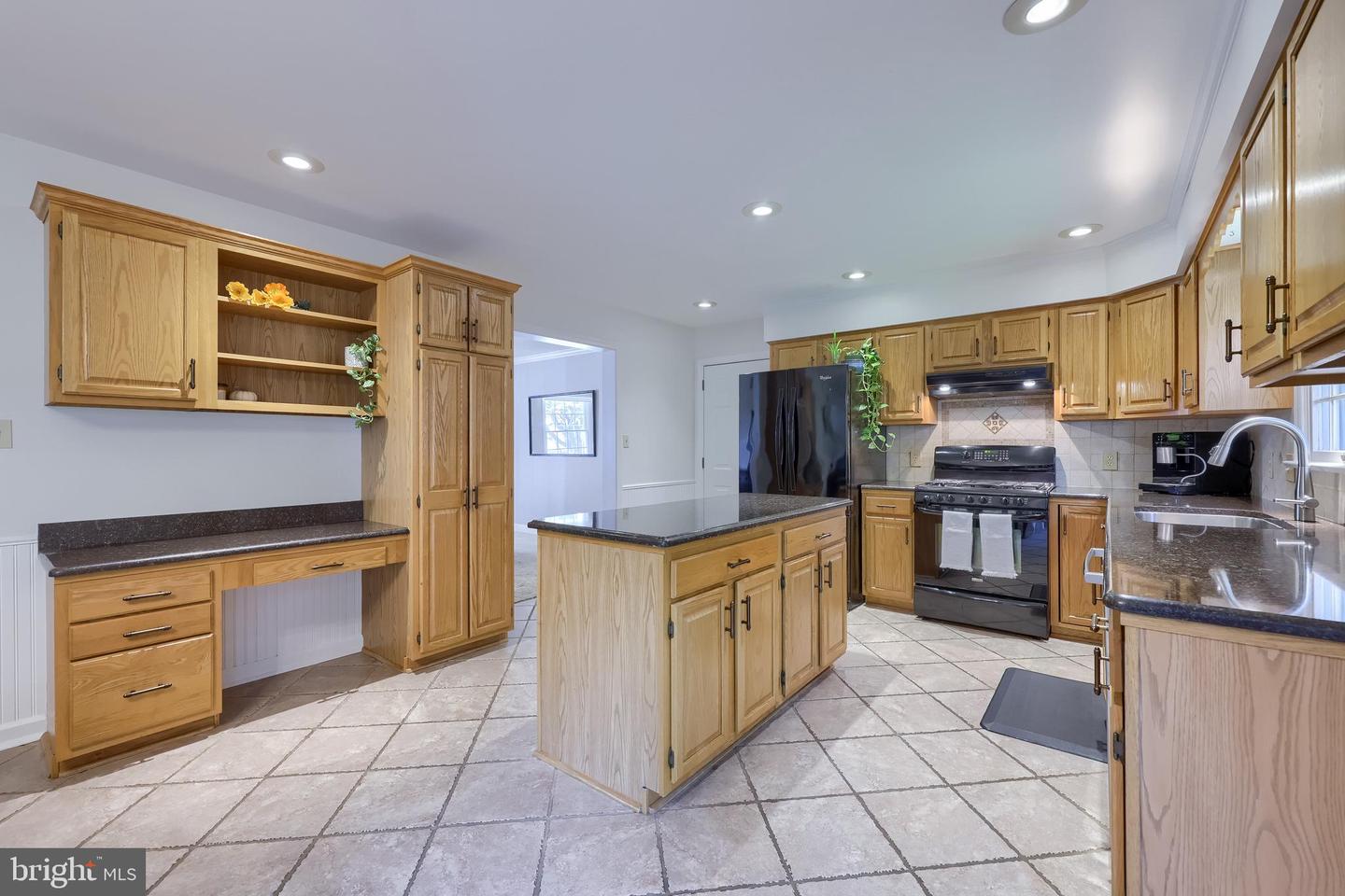 Lancaster, Pennsylvania, 17603, United States, 3 Bedrooms Bedrooms, ,3 BathroomsBathrooms,Residential,For Sale,1964719