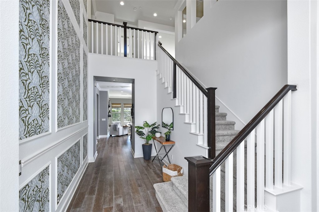 West Hills, California, 91304, United States, 5 Bedrooms Bedrooms, ,6 BathroomsBathrooms,Residential,For Sale,1847144