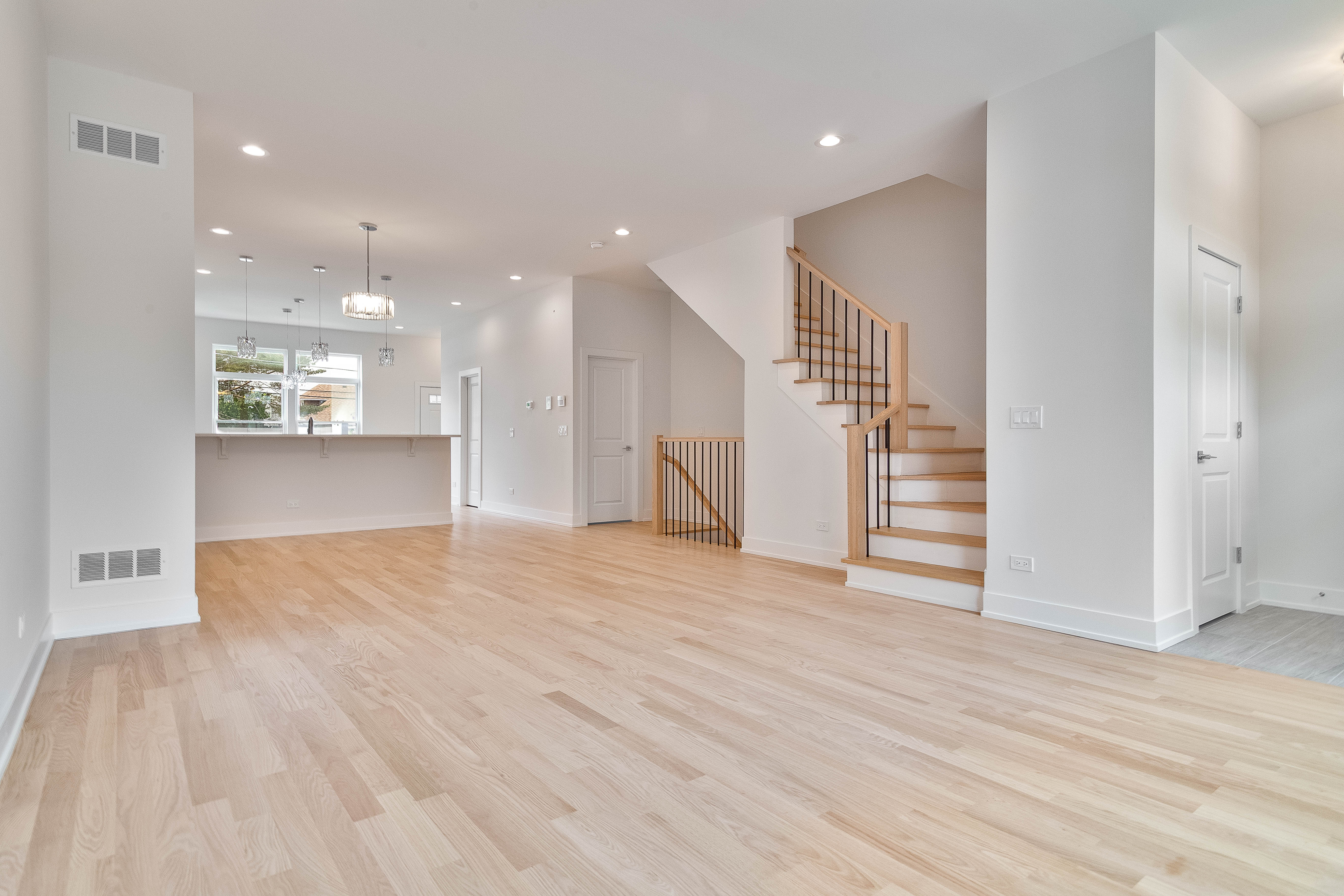  Modern New Construction Row-home Project in Portage Park - 物件實景