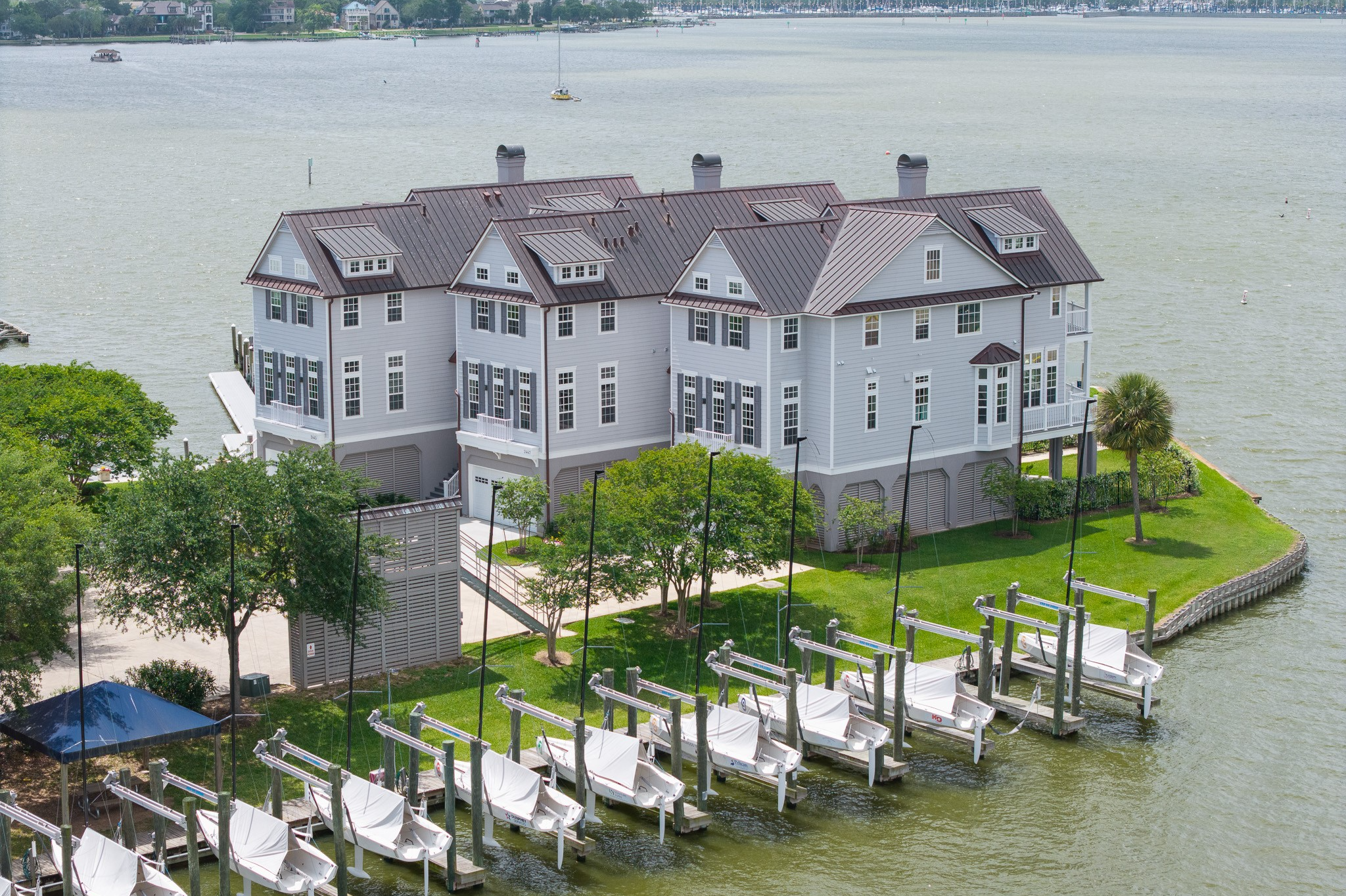  2451 Lakewood Pointe - 物件實景