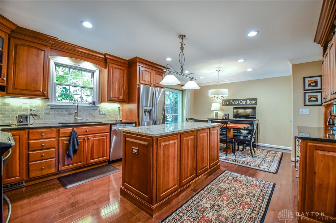 Washington Twp, Ohio, 45458, United States, 4 Bedrooms Bedrooms, ,4 BathroomsBathrooms,Residential,For Sale,1987558