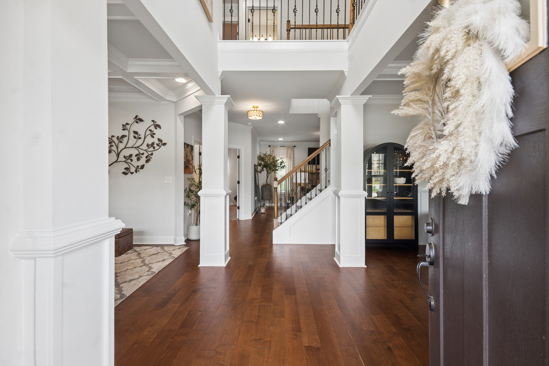  Thoughtfully Designed Home in Private, Nine Oaks Neighborhood - 物件實景