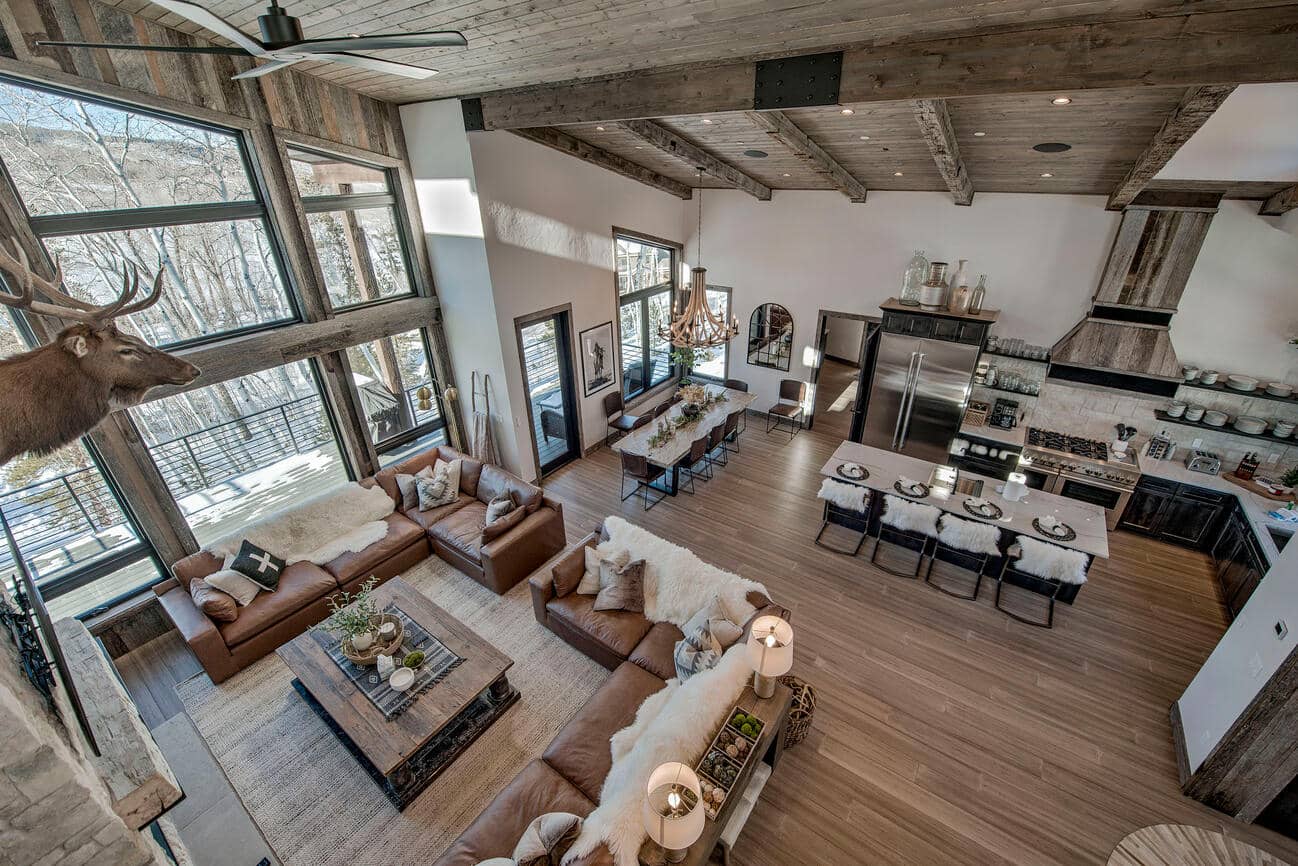 Sevierville, Tennessee, 378762, United States, 4 Bedrooms Bedrooms, ,7 BathroomsBathrooms,Residential,For Sale,1980543