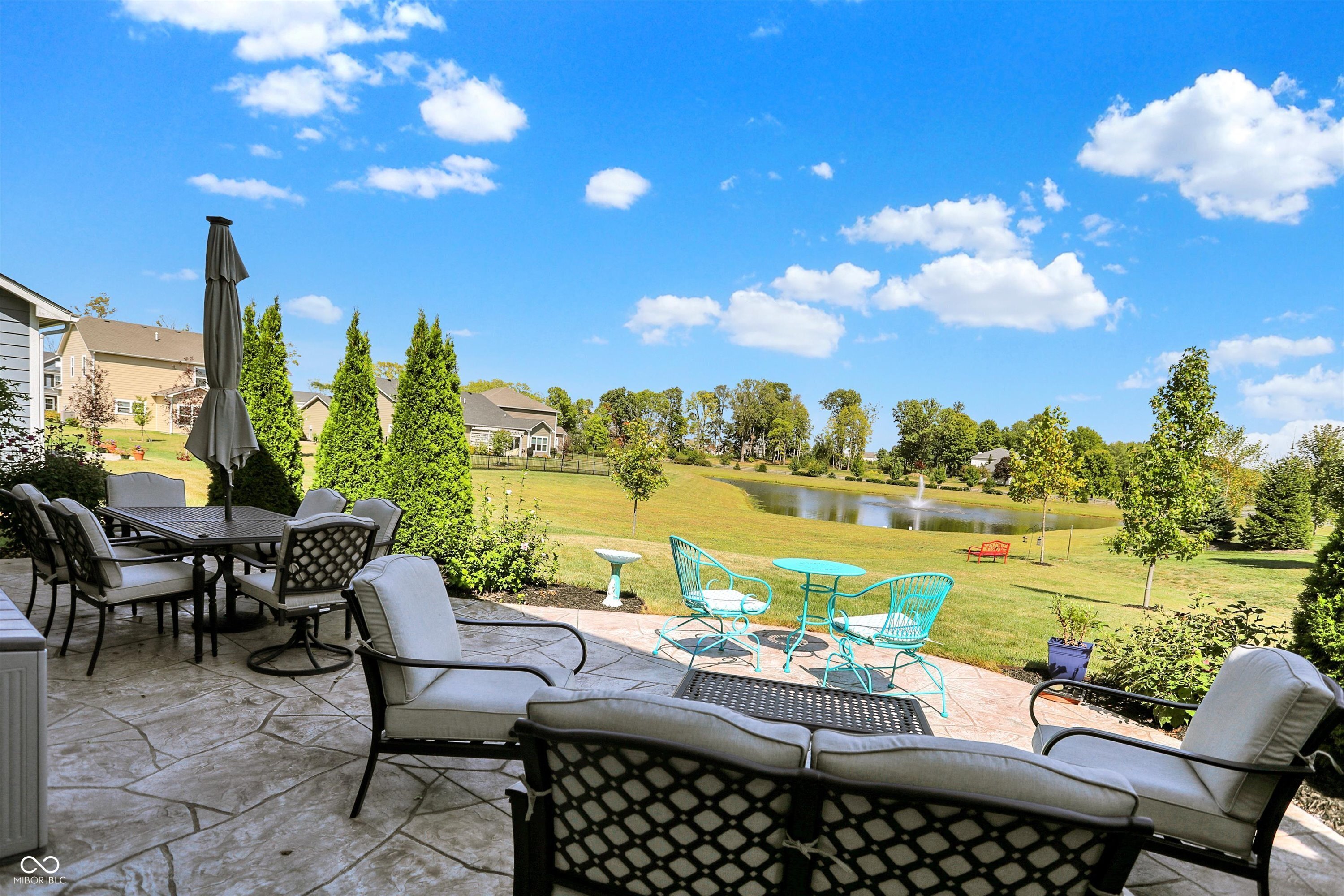 Noblesville, Indiana, 46060, United States, 5 Bedrooms Bedrooms, ,3 BathroomsBathrooms,Residential,For Sale,1974054