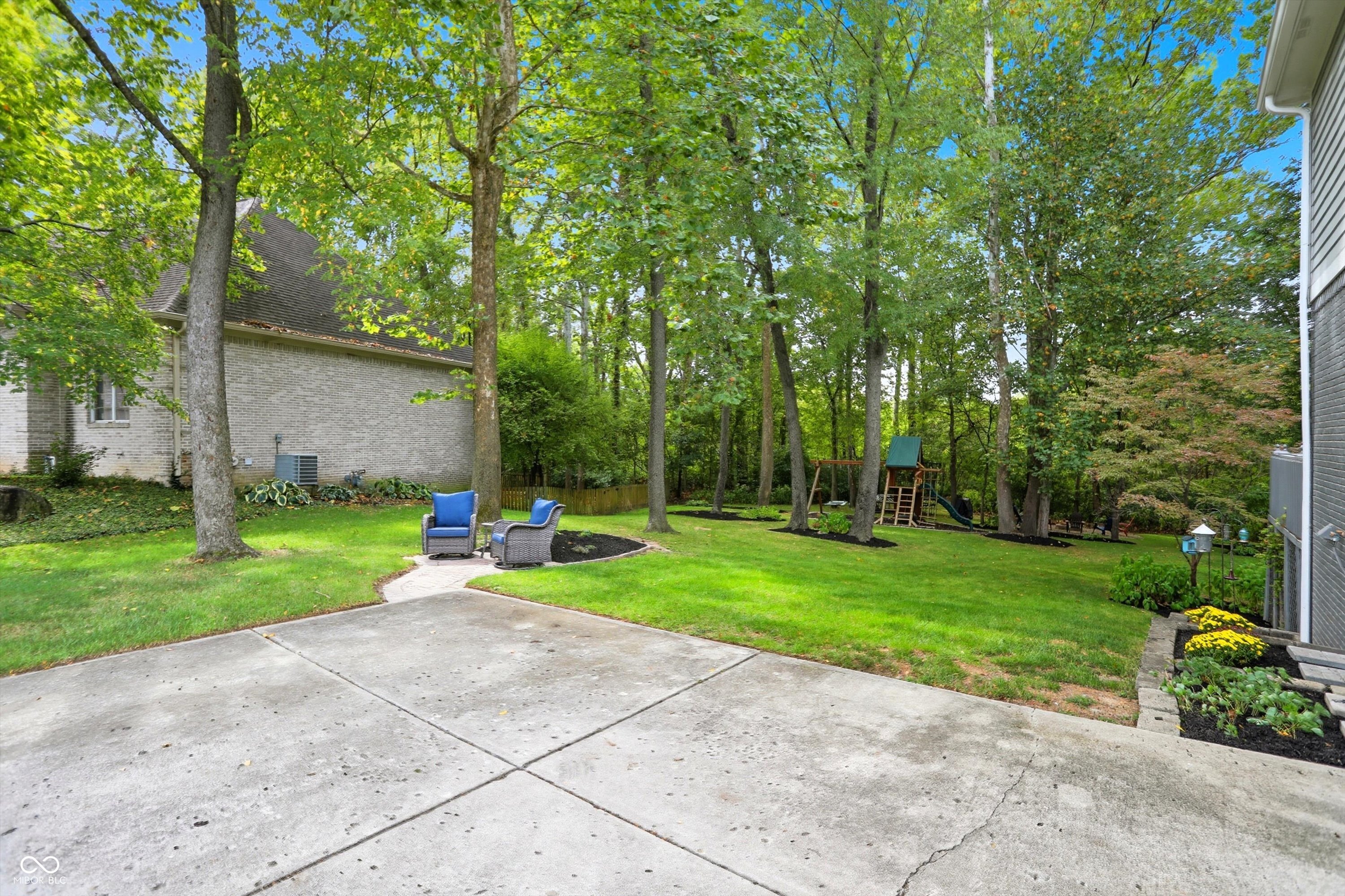 Fishers, Indiana, 46037, United States, 6 Bedrooms Bedrooms, ,5 BathroomsBathrooms,Residential,For Sale,1992348