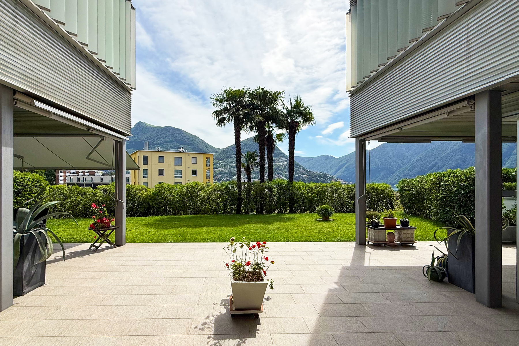  Bright apartment with private garden in a prime location - 物件實景