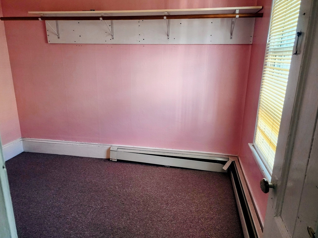 Boston, Massachusetts, 02128, United States, 4 Bedrooms Bedrooms, ,2 BathroomsBathrooms,Residential,For Sale,1975613