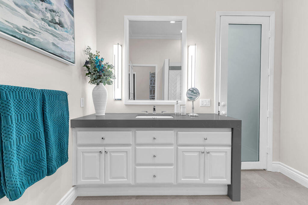 La Quinta, California, 92253, United States, 4 Bedrooms Bedrooms, ,2 BathroomsBathrooms,Residential,For Sale,1987635