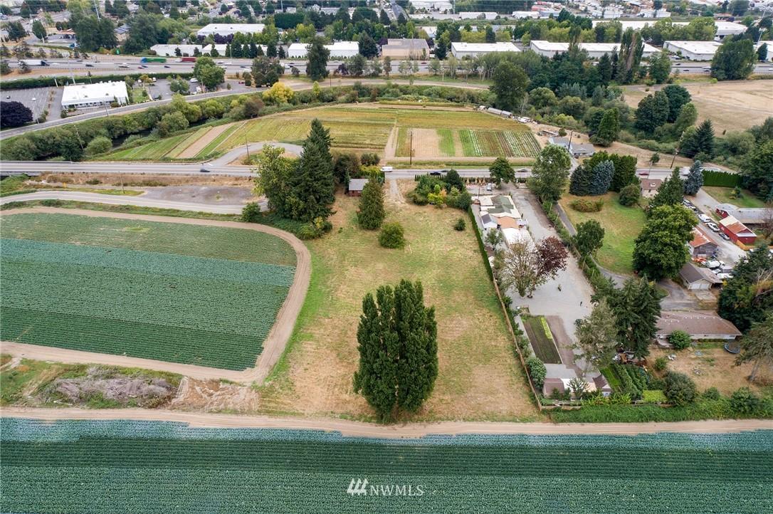25237 68TH AVE S. (WEST VALLEY HWY), KENT, Washington, 98032, United States, 4 Bedrooms Bedrooms, ,2 BathroomsBathrooms,Residential,For Sale,25237 68TH AVE S. (WEST VALLEY HWY),1619828
