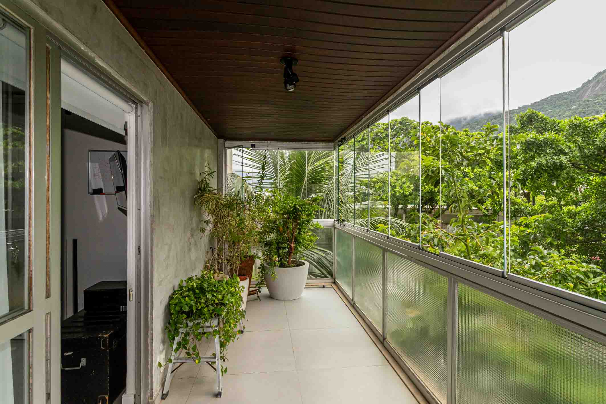  Renovated three-bedroom apartment with views of Lagoa and Christ the Redeemer - 物件實景