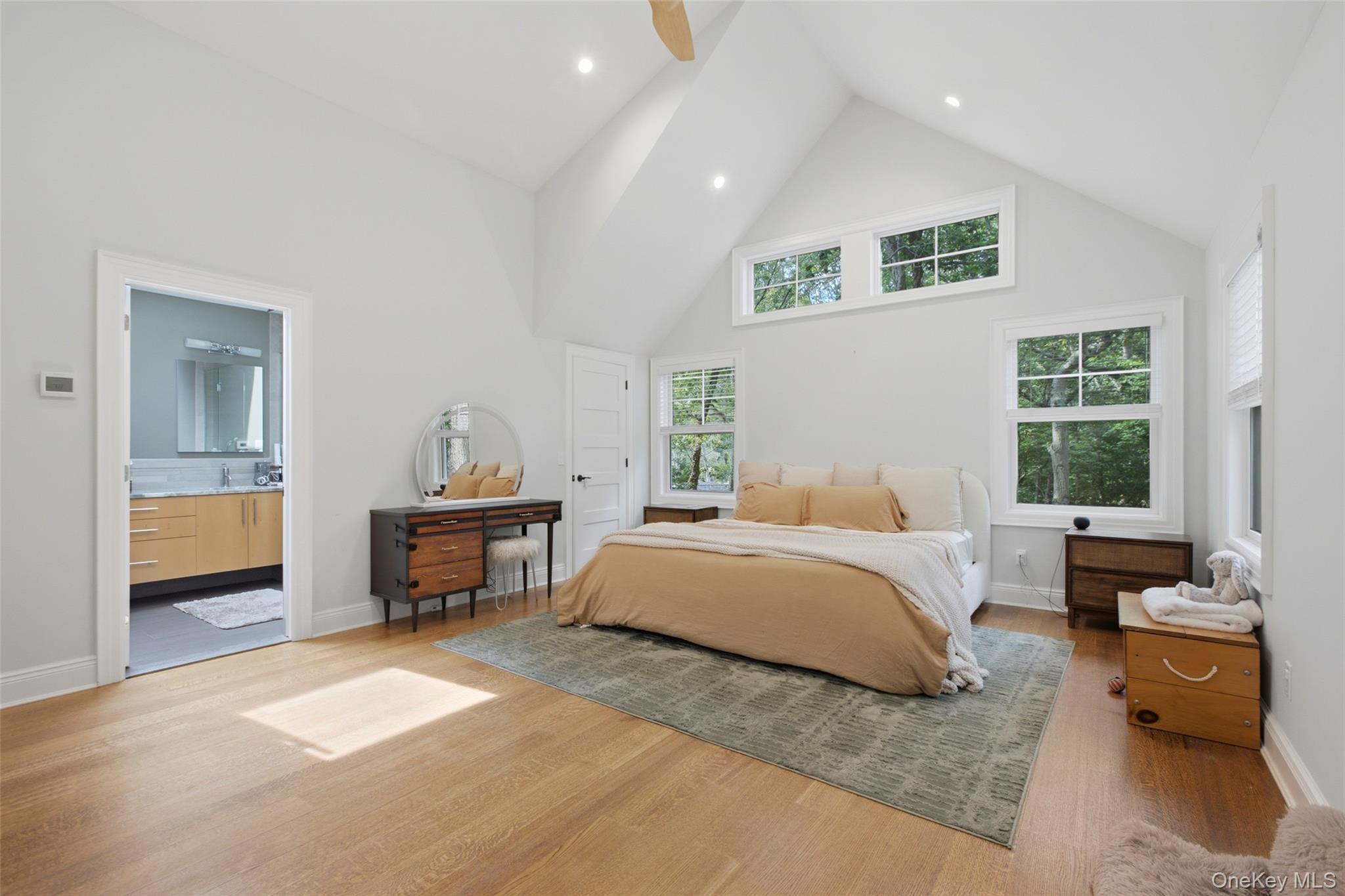  18 W Meadow Road, Setauket, NY, 11733 - 物件實景