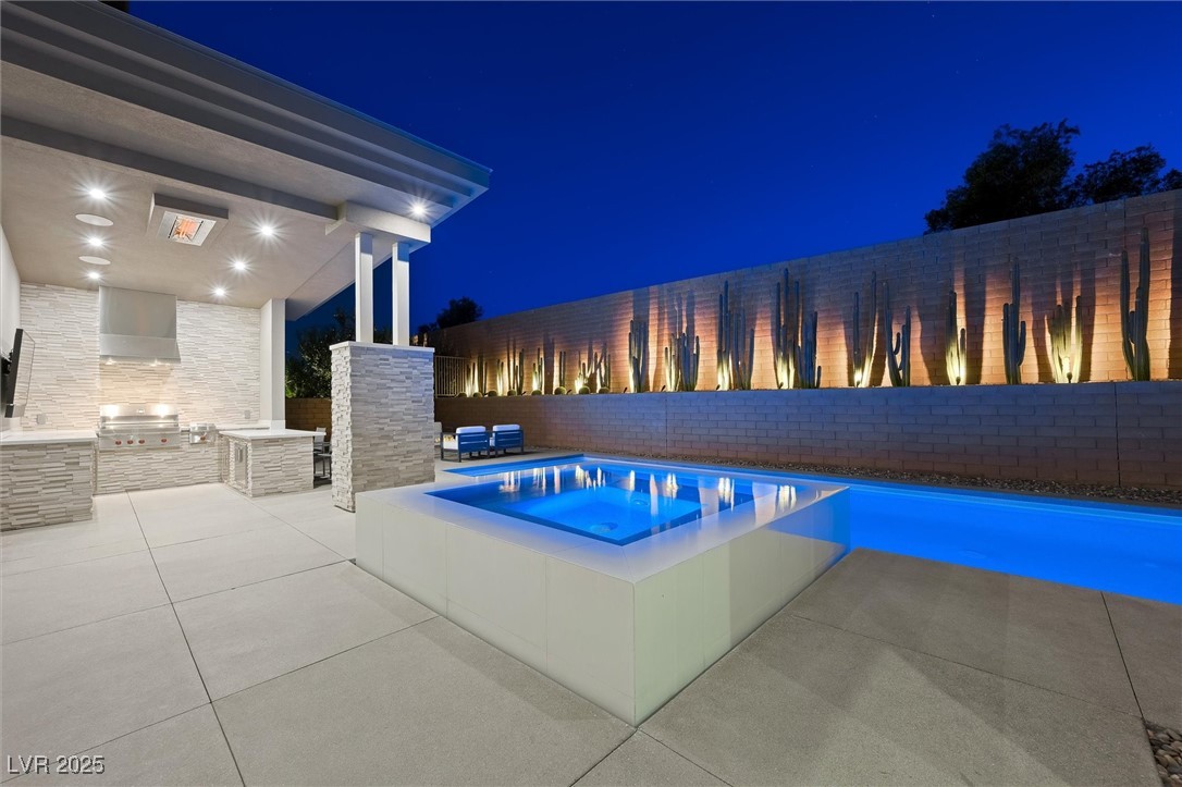 Las Vegas, Nevada, 89135, United States, 3 Bedrooms Bedrooms, ,4 BathroomsBathrooms,Residential,For Sale,1993363