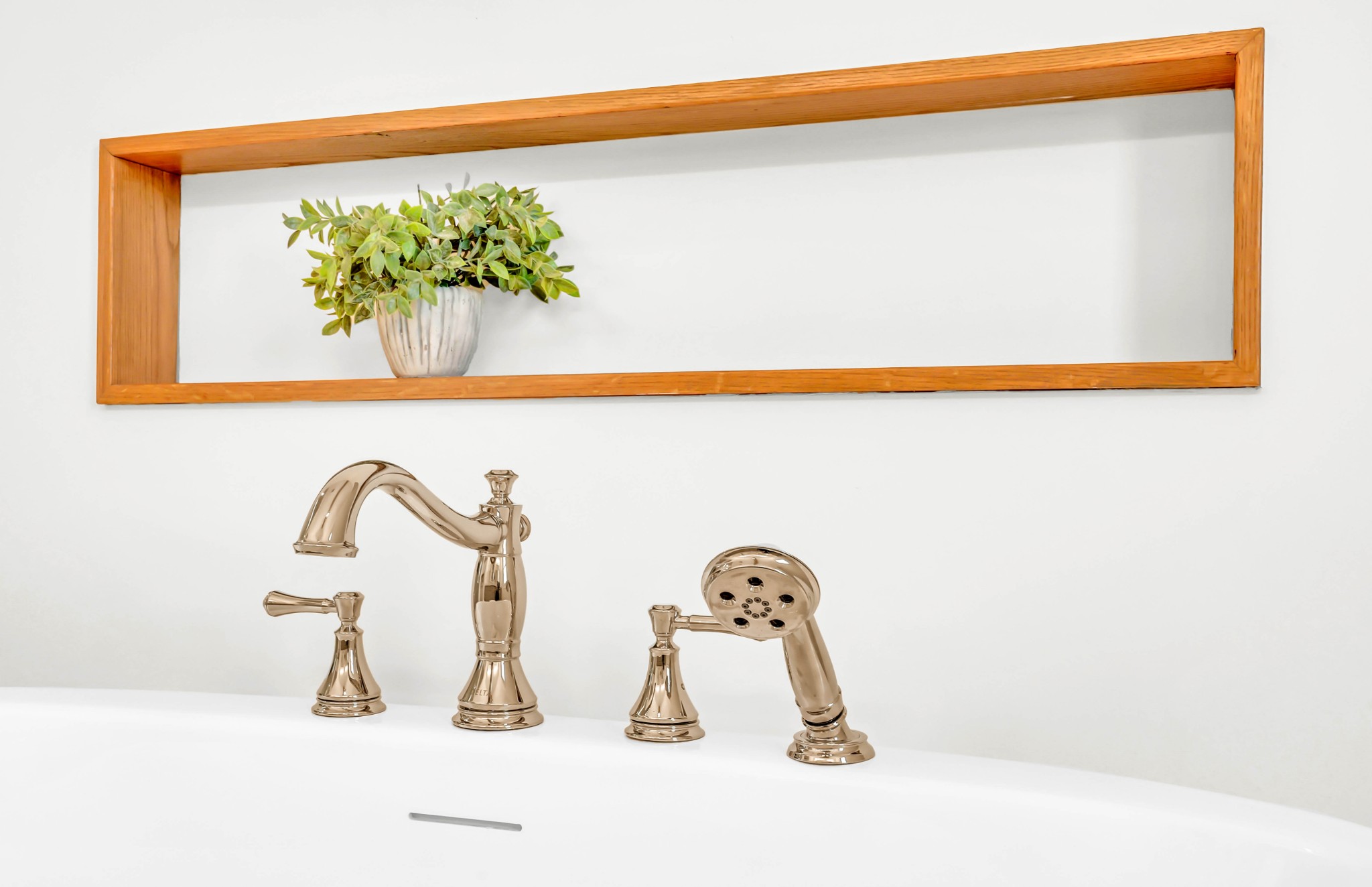 Clarksville, Tennessee, 37043, United States, 5 Bedrooms Bedrooms, ,4 BathroomsBathrooms,Residential,For Sale,2009073