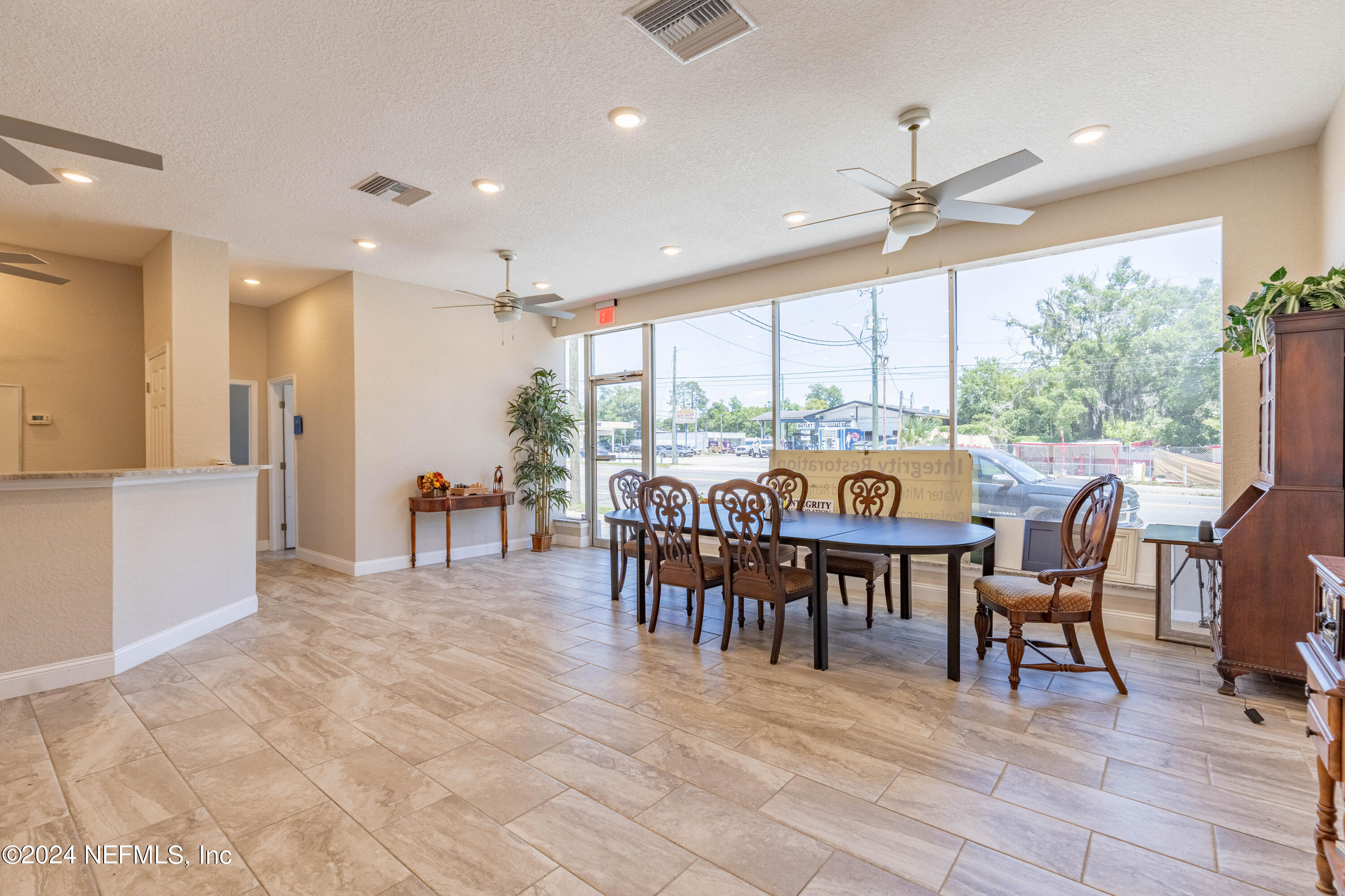 Jacksonville, Florida, 32210, United States, 3 Bedrooms Bedrooms, ,5 BathroomsBathrooms,Residential,For Sale,1868586