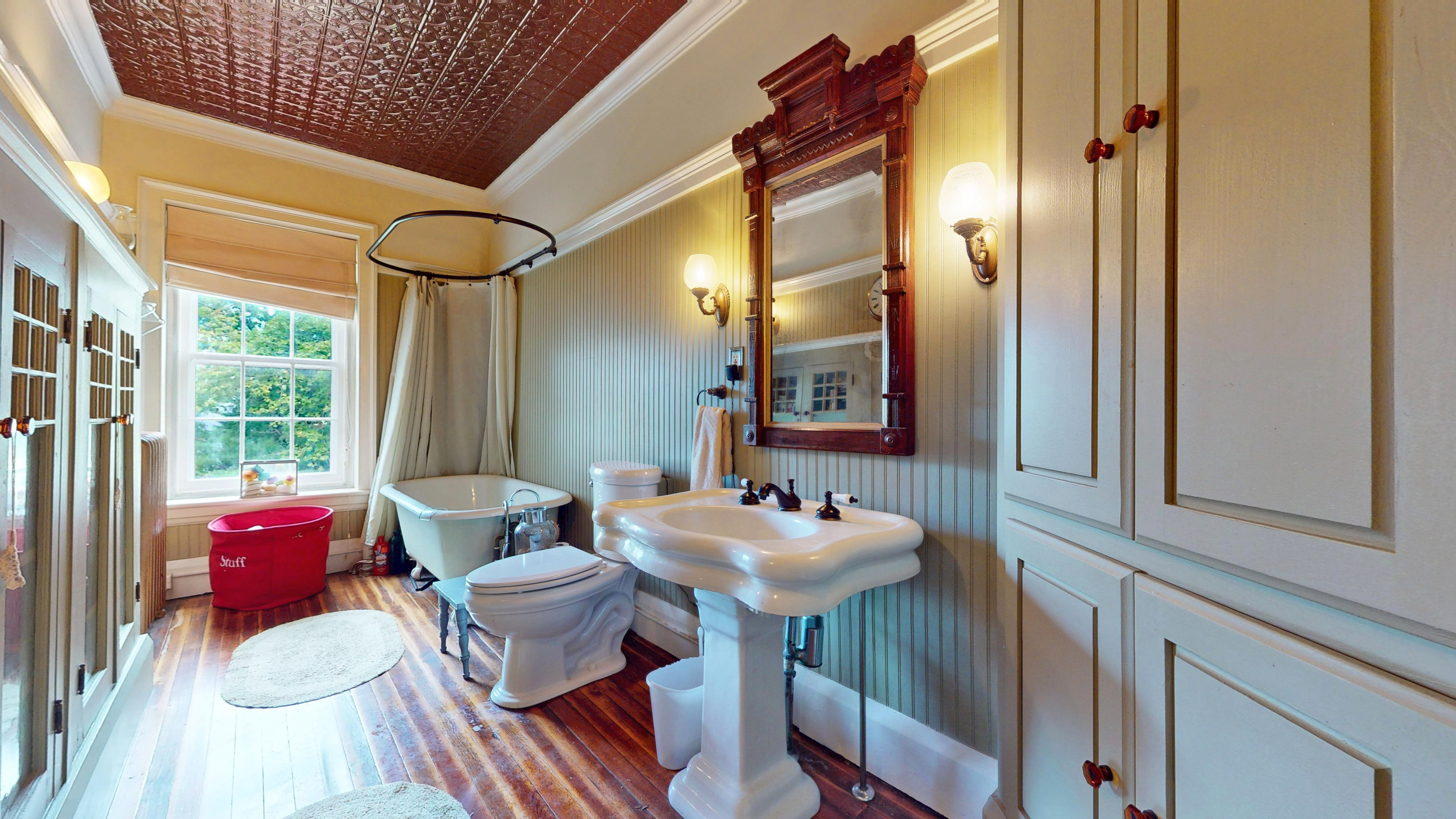 Absecon, New Jersey, 08201, United States, 7 Bedrooms Bedrooms, ,4 BathroomsBathrooms,Residential,For Sale,1974991