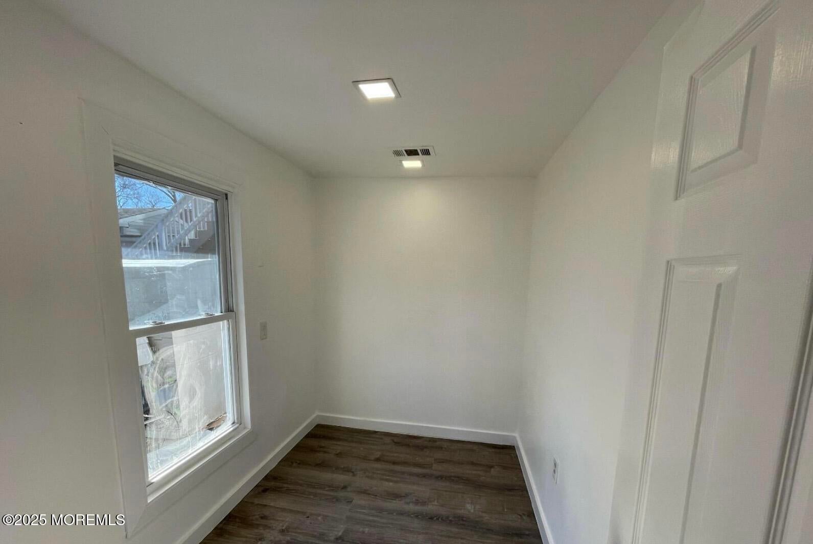 Long Branch, New Jersey, 07740, United States, 7 Bedrooms Bedrooms, ,4 BathroomsBathrooms,Residential,For Sale,1981618