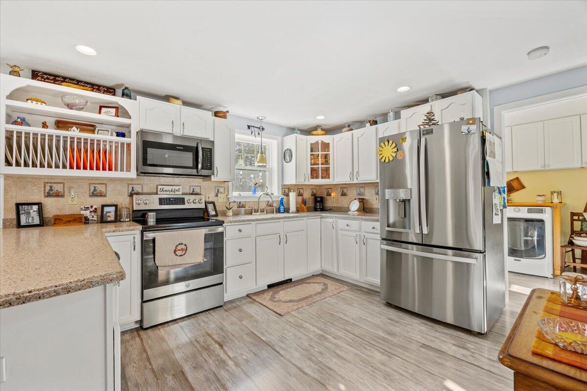 Lyman, Maine, 04002, United States, 2 Bedrooms Bedrooms, ,2 BathroomsBathrooms,Residential,For Sale,1995553