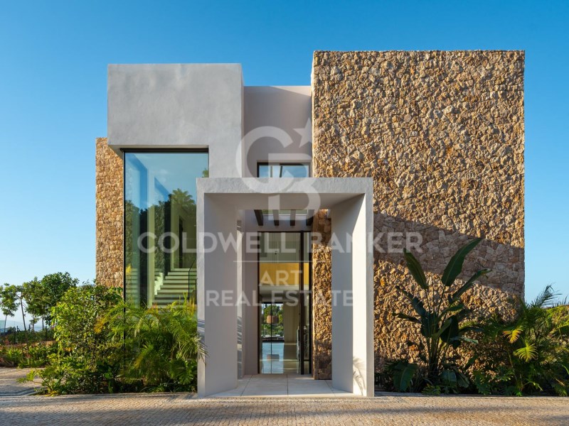 Marbella, Andalusia, ES, 5 Bedrooms Bedrooms, ,6 BathroomsBathrooms,Residential,For Sale,1985219