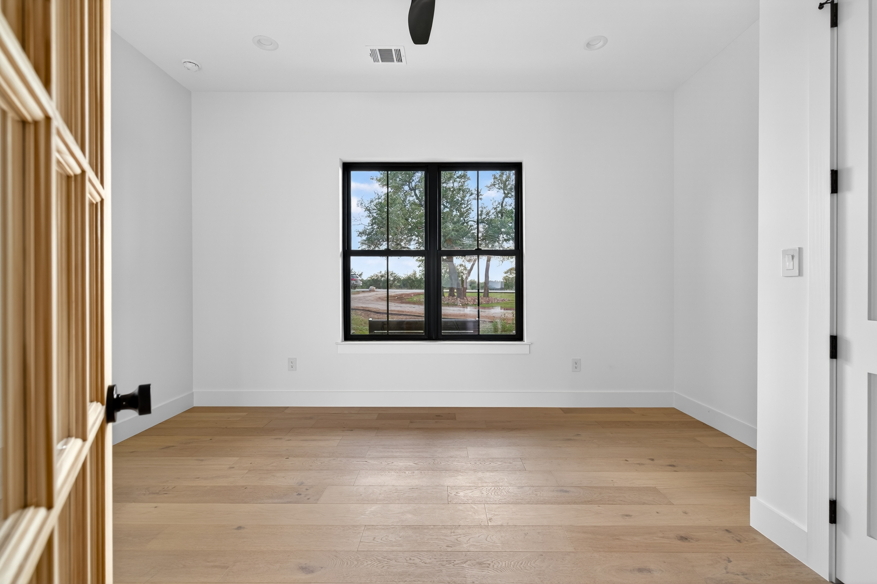  598 Lookout Mountain Road, Johnson City, TX 78636 - 物件實景