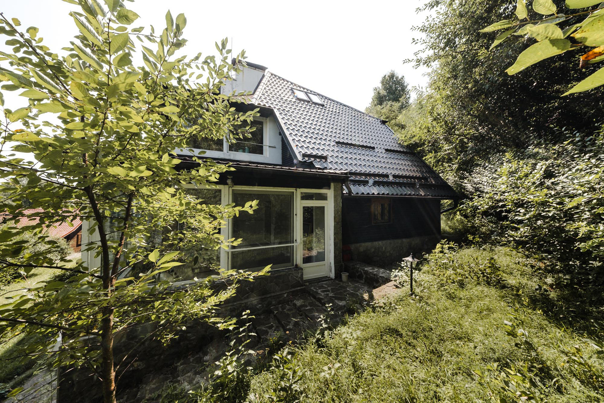  Private Estate of Over 2,500 Sq M at the Edge of the Forest, Breaza - 物件實景