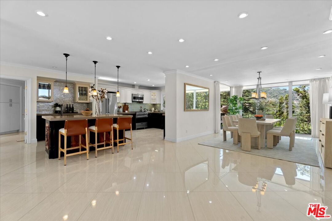 Los Angeles, California, 90077, United States, 4 Bedrooms Bedrooms, ,5 BathroomsBathrooms,Residential,For Sale,1862324