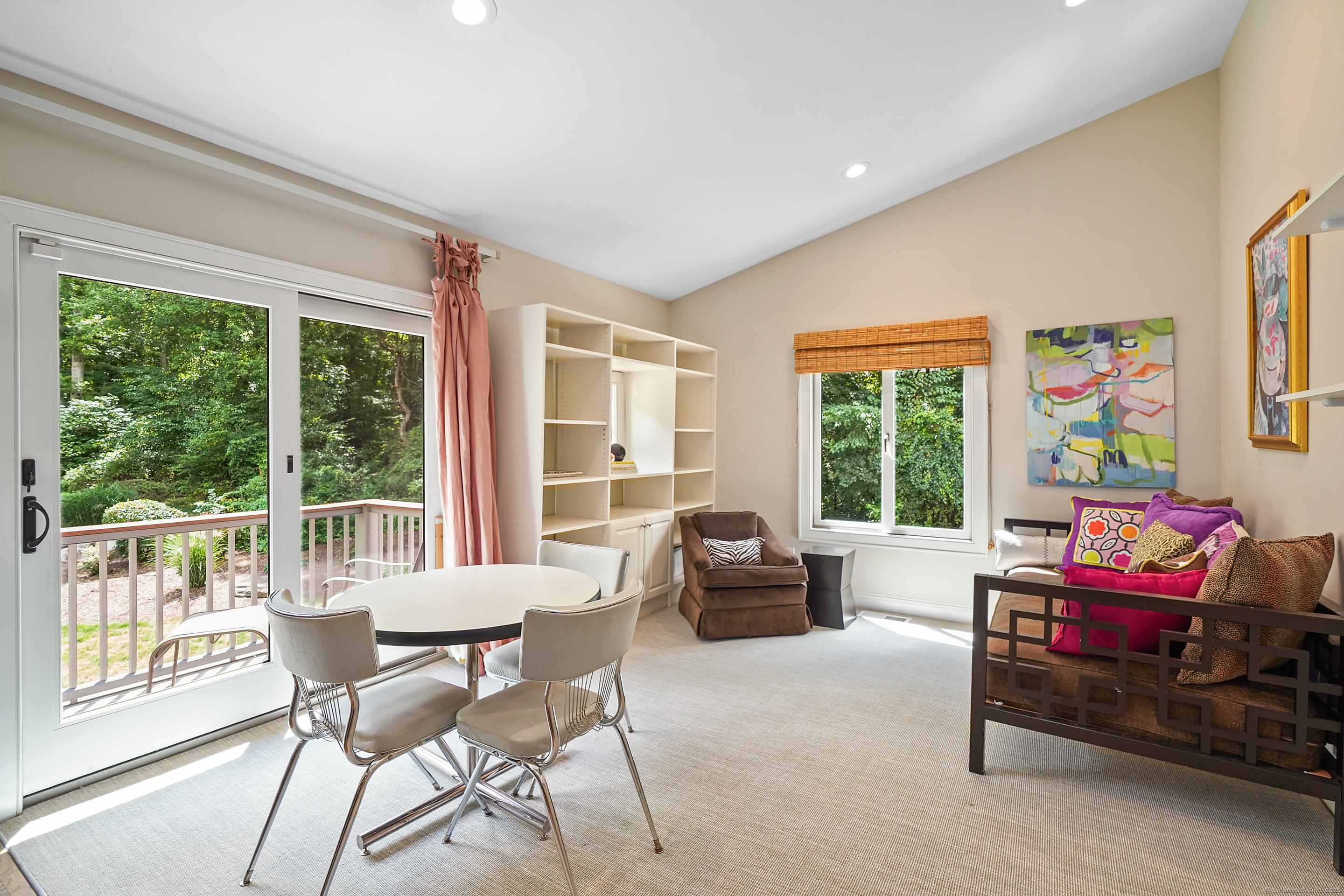 Westport, Connecticut, 06880, United States, 5 Bedrooms Bedrooms, ,6 BathroomsBathrooms,Residential,For Sale,1940592