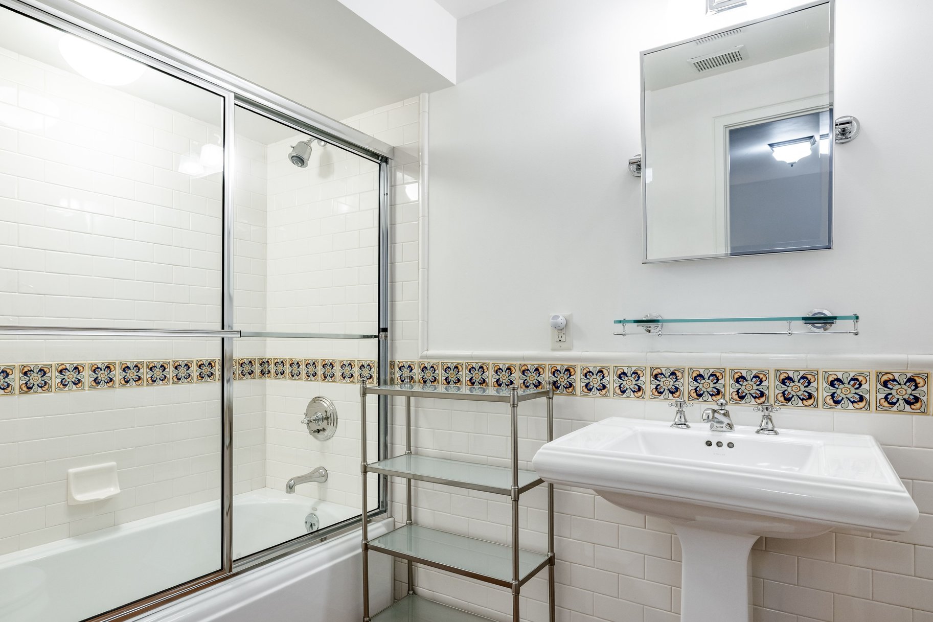  The Nels G. Hall House  Historic Spanish Colonial in Prime Federal Heights - 物件實景