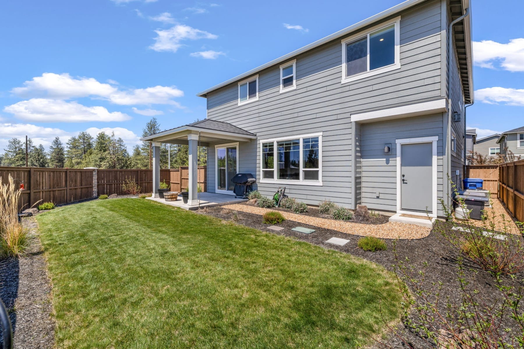  60933 SE Sydney Harbor Court Bend, OR 97702 - 物件實景
