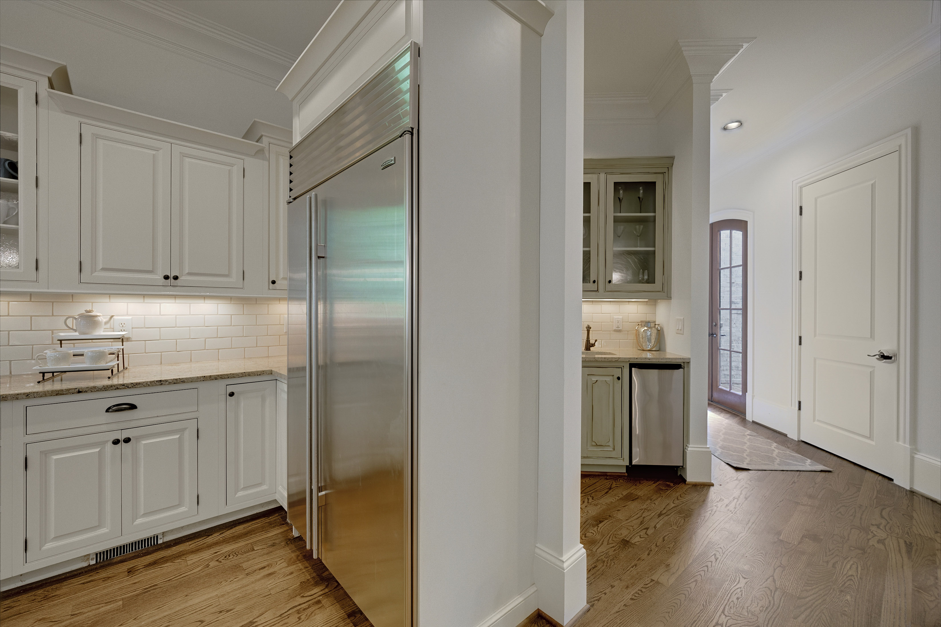  Stunning European-inspired Home on Private, Wooded Lot in East Cobb - 物件實景