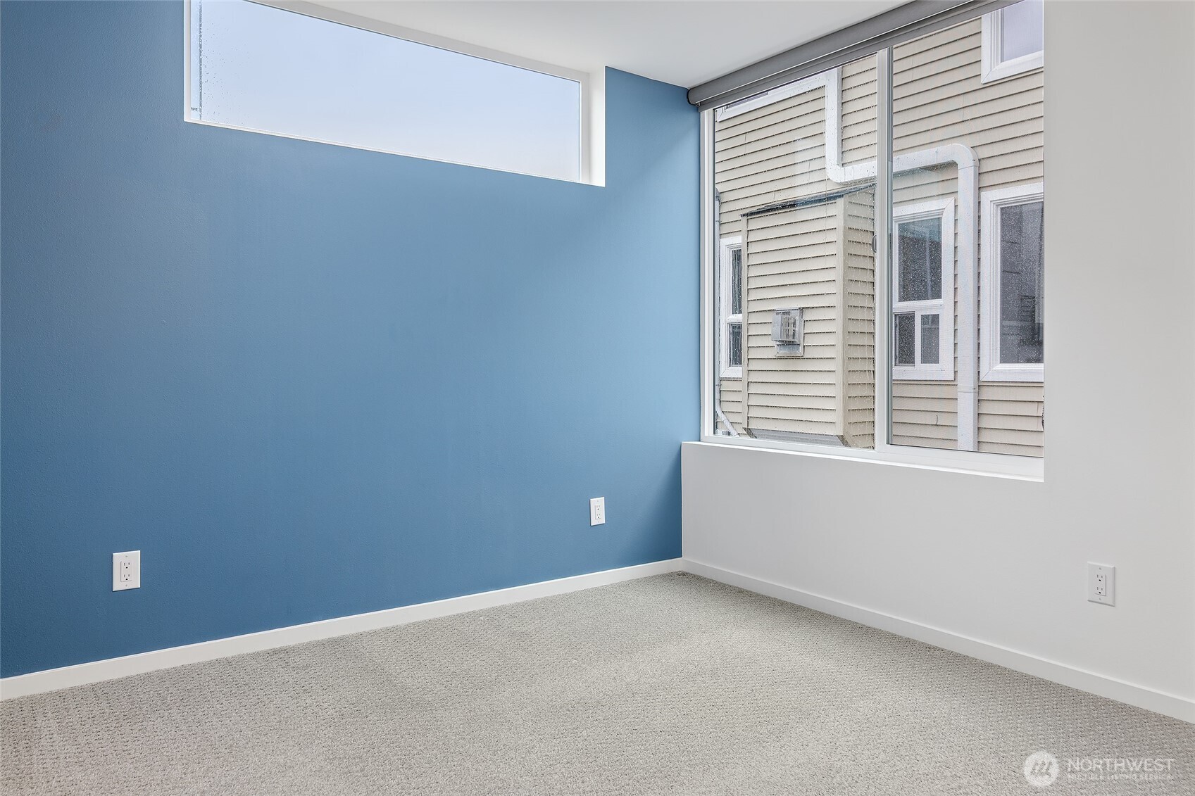 Seattle, Washington, 98103, United States, 2 Bedrooms Bedrooms, ,1 BathroomBathrooms,Residential,For Sale,1991095