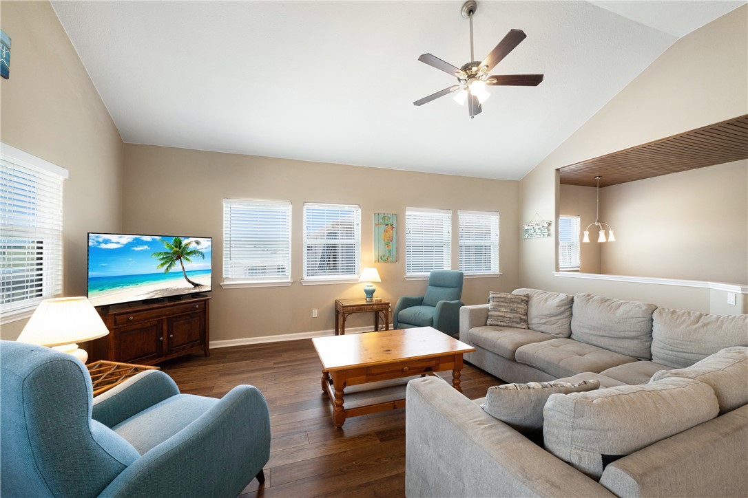 Port Aransas, Texas, 78373, United States, 4 Bedrooms Bedrooms, ,3 BathroomsBathrooms,Residential,For Sale,1829180