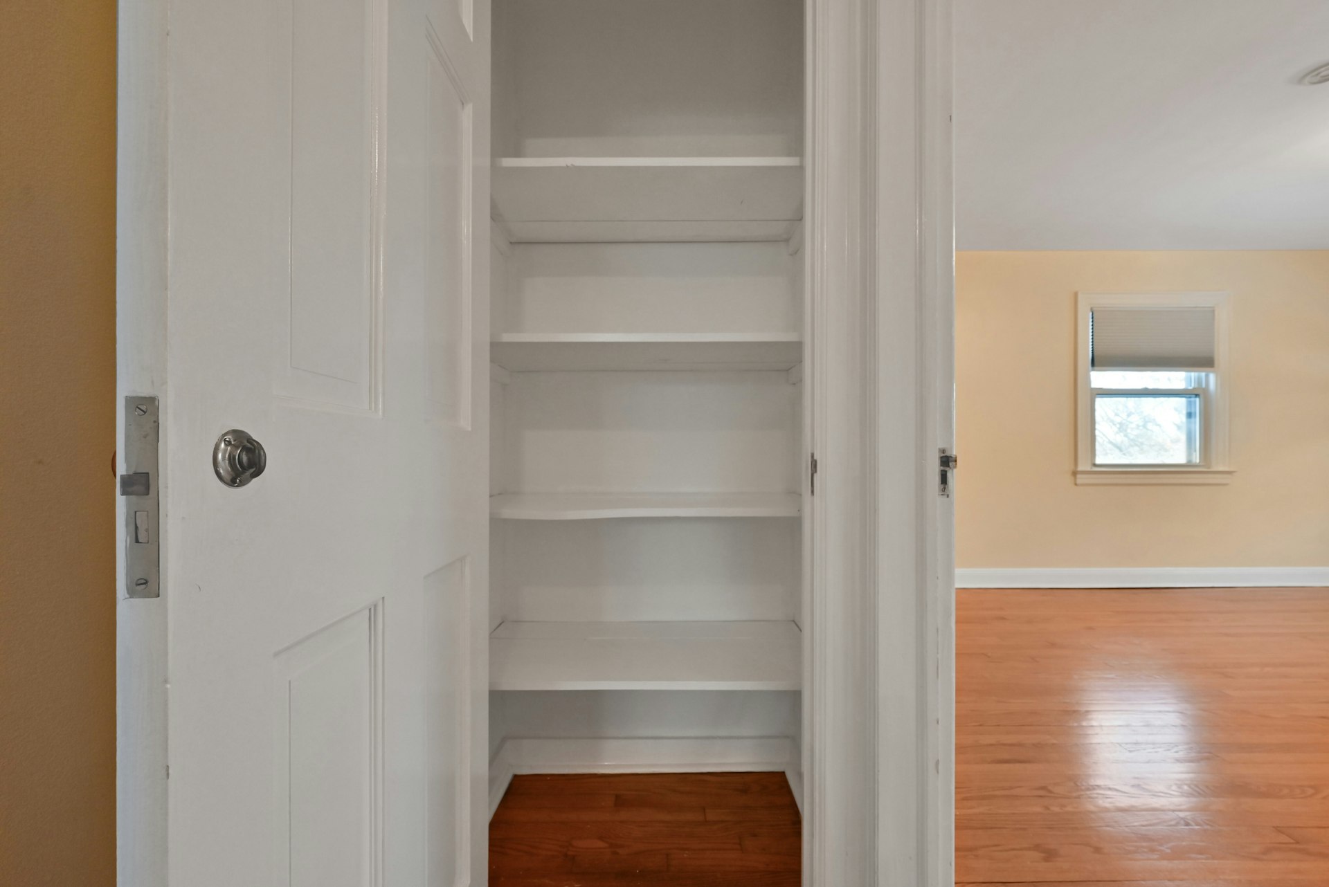  40 Clinton Avenue, Tenafly, NJ, 07670 - 物件實景