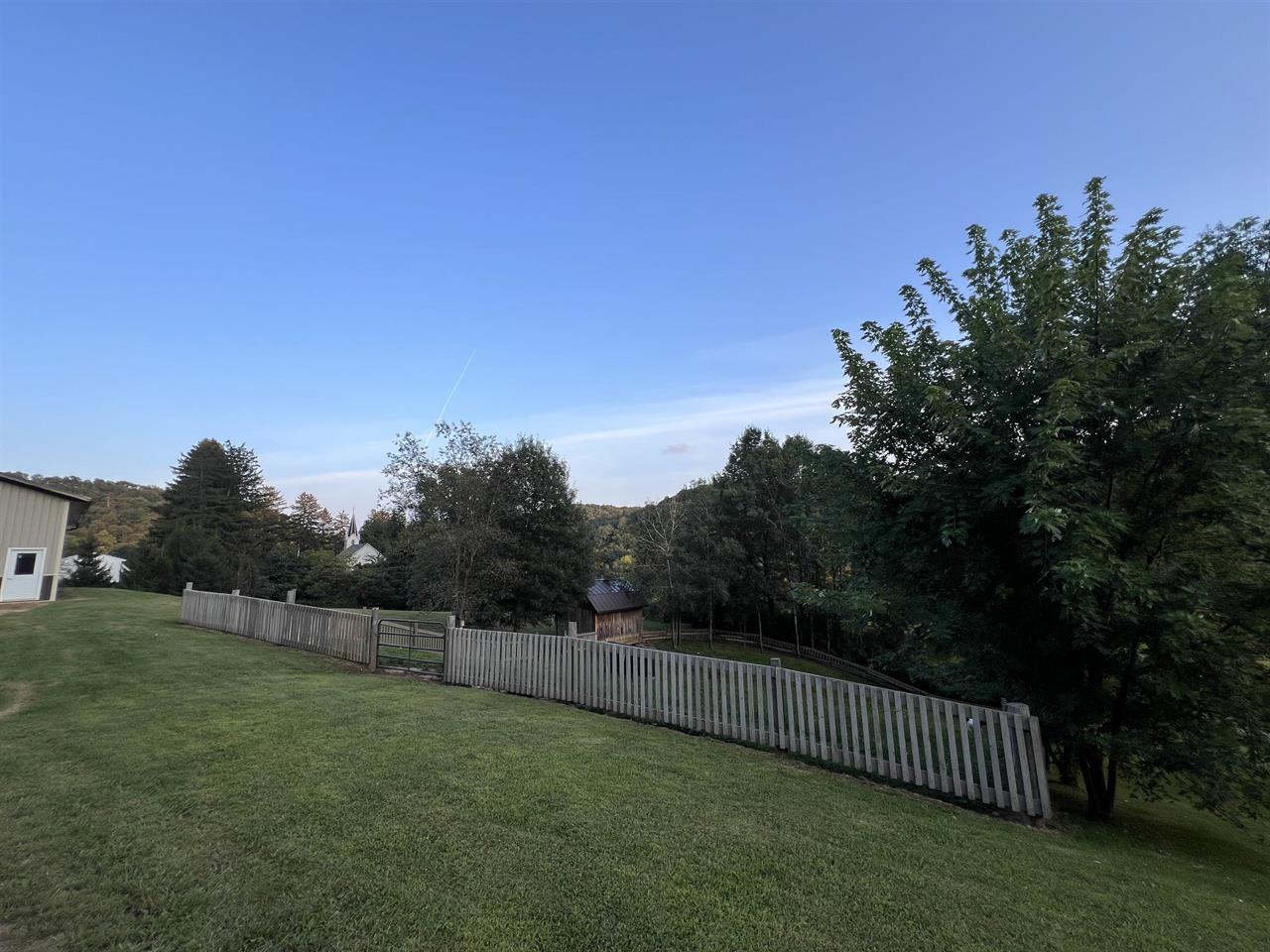 Westby, Wisconsin, 54667, United States, 3 Bedrooms Bedrooms, ,3 BathroomsBathrooms,Residential,For Sale,1977148