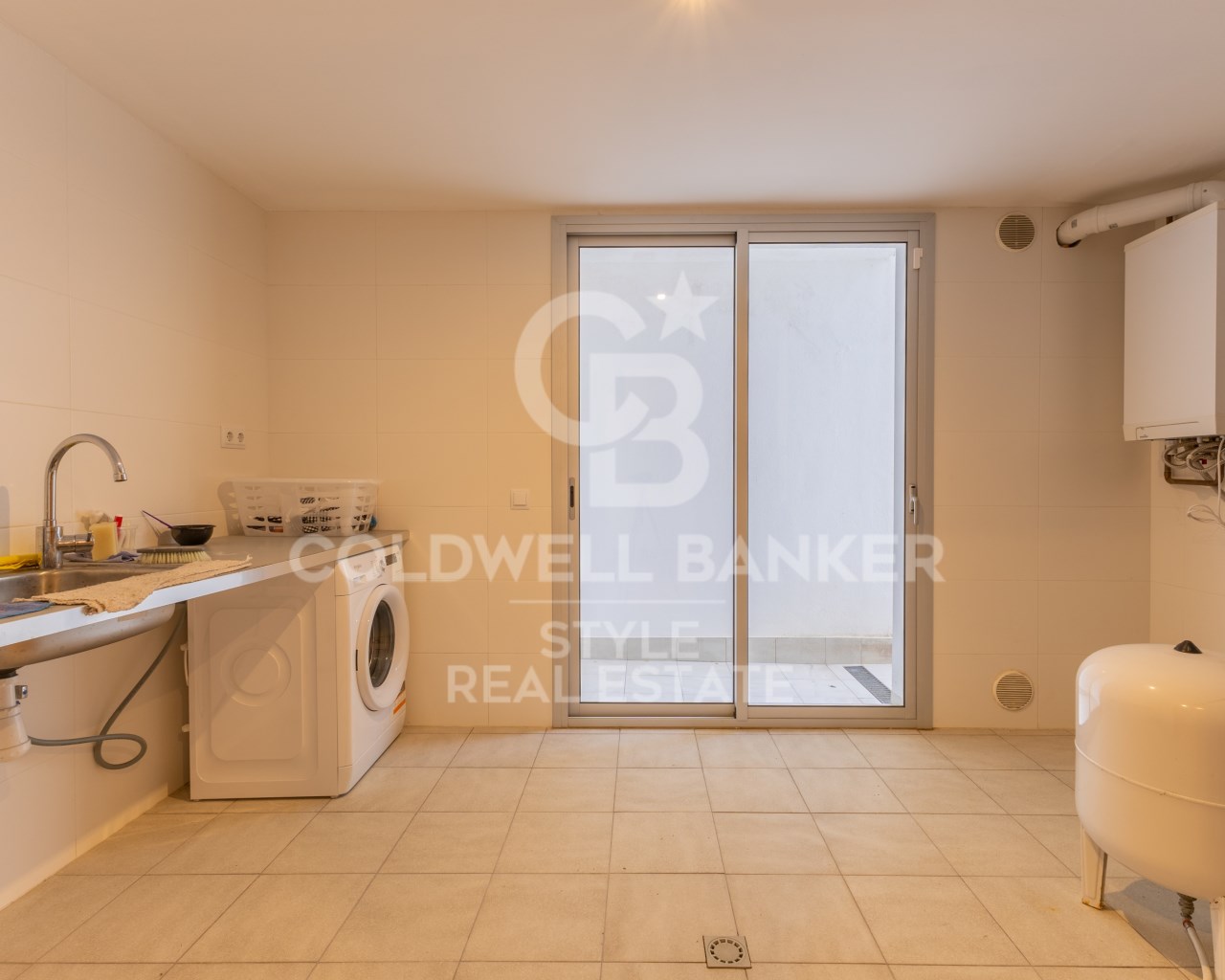 Calle Pinetons Barcelona, Cabrils, Cabrils Barcelo, Cabrils, Catalonia, 08348, ES, 5 Bedrooms Bedrooms, ,4 BathroomsBathrooms,Residential,For Sale,Calle Pinetons Barcelona, Cabrils, Cabrils Barcelo,1537143