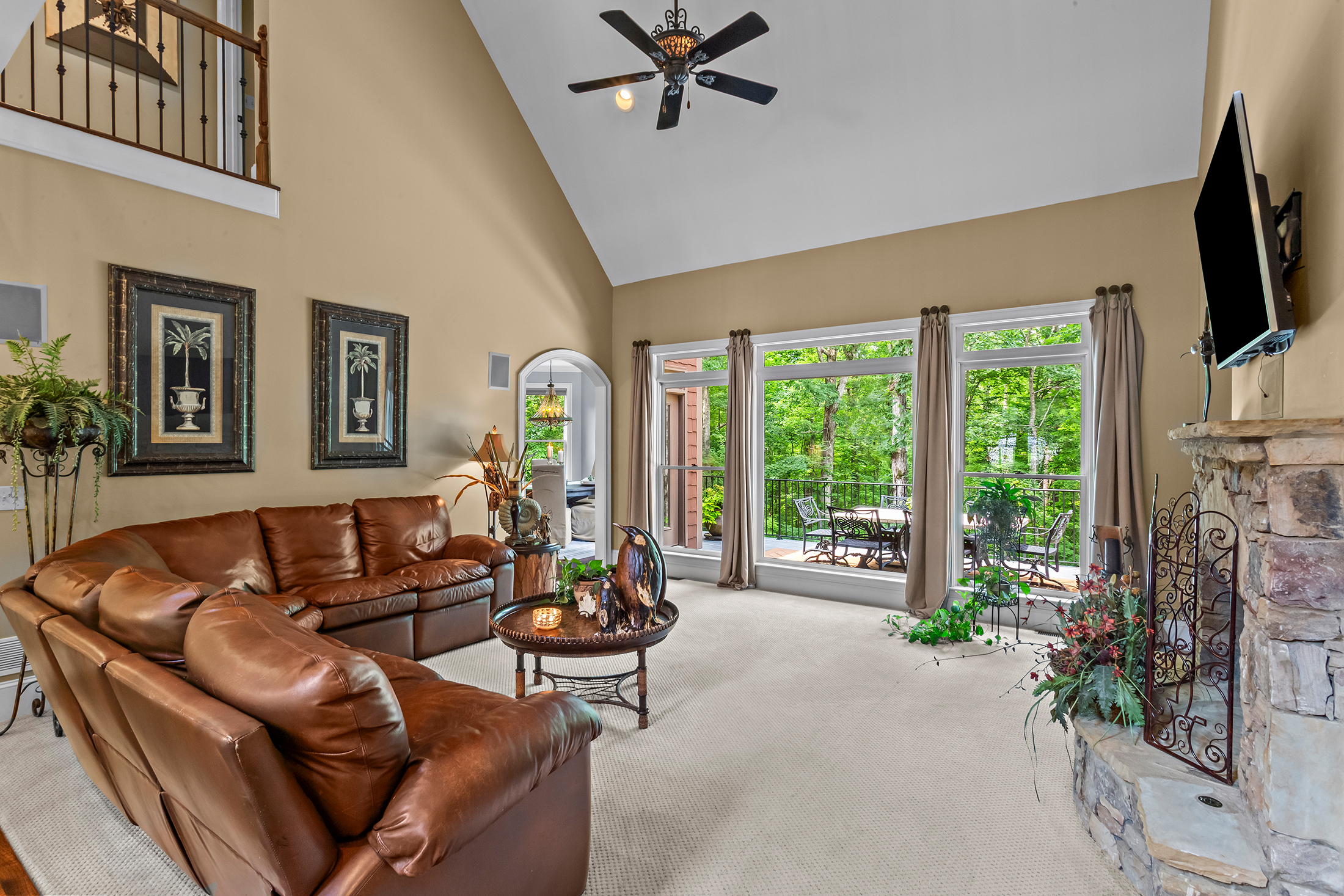  Timeless Craftsman Luxury with Unmatched Privacy in West Cobb - 物件實景