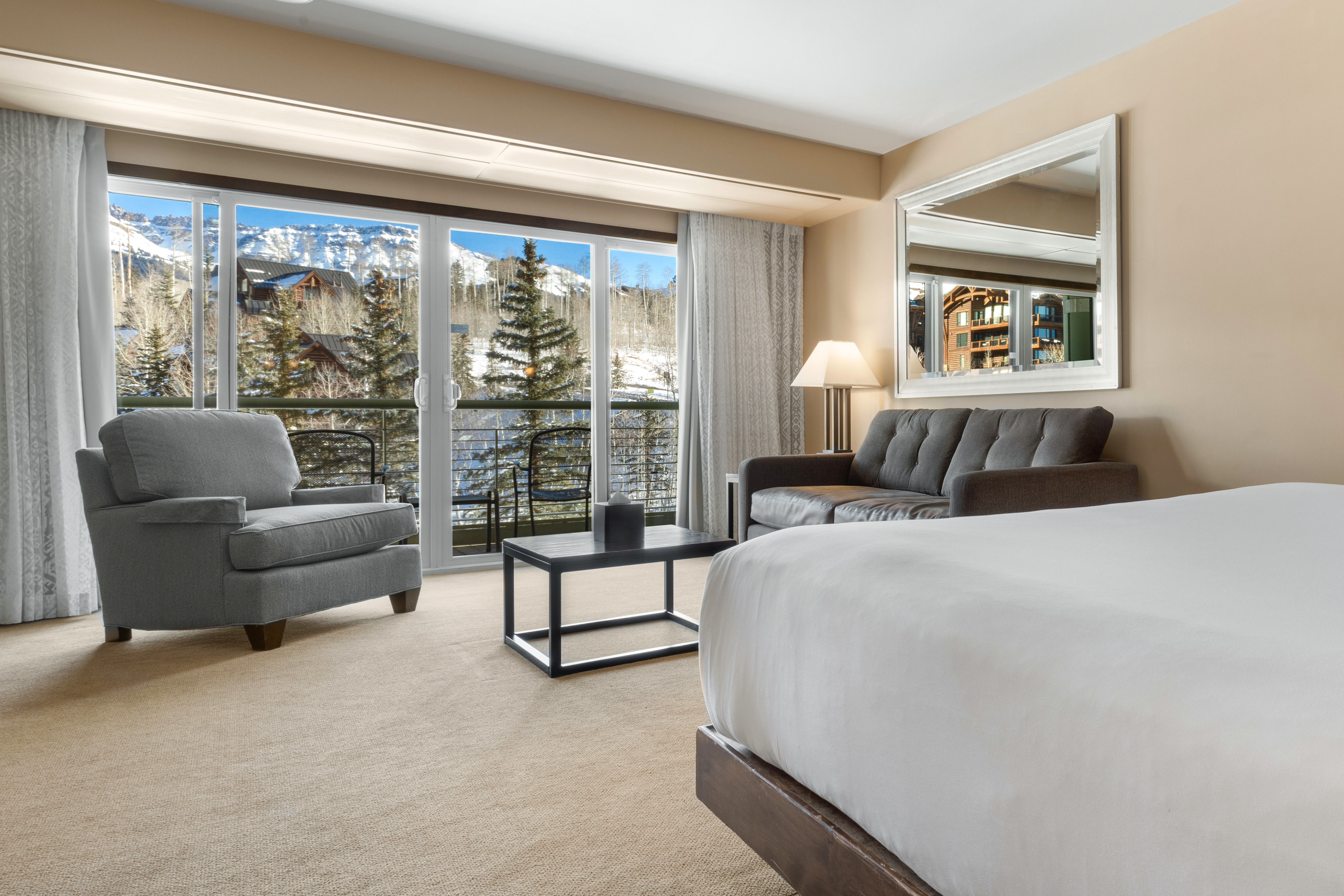  Prime Ski-in/Ski-Out Condo in Mountain Village - 物件實景