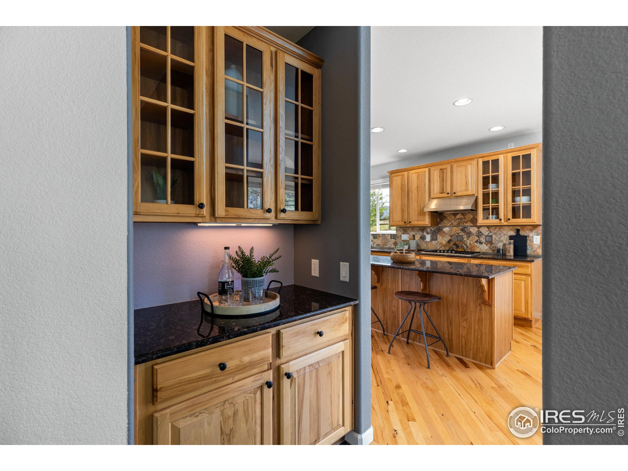 Lyons, Colorado, 80540, United States, 4 Bedrooms Bedrooms, ,3 BathroomsBathrooms,Residential,For Sale,1865994