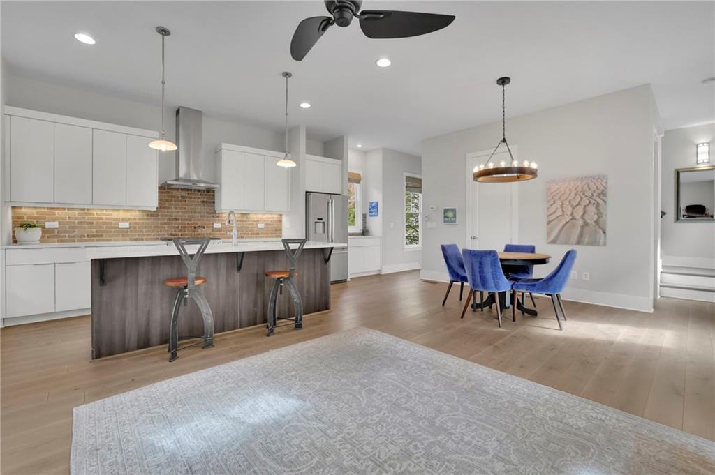 Atlanta, Georgia, 30316, United States, 2 Bedrooms Bedrooms, ,4 BathroomsBathrooms,Residential,For Sale,2007834