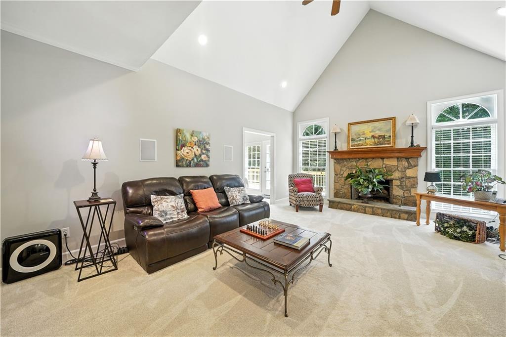 Acworth, Georgia, 30101, United States, 4 Bedrooms Bedrooms, ,4 BathroomsBathrooms,Residential,For Sale,1932324