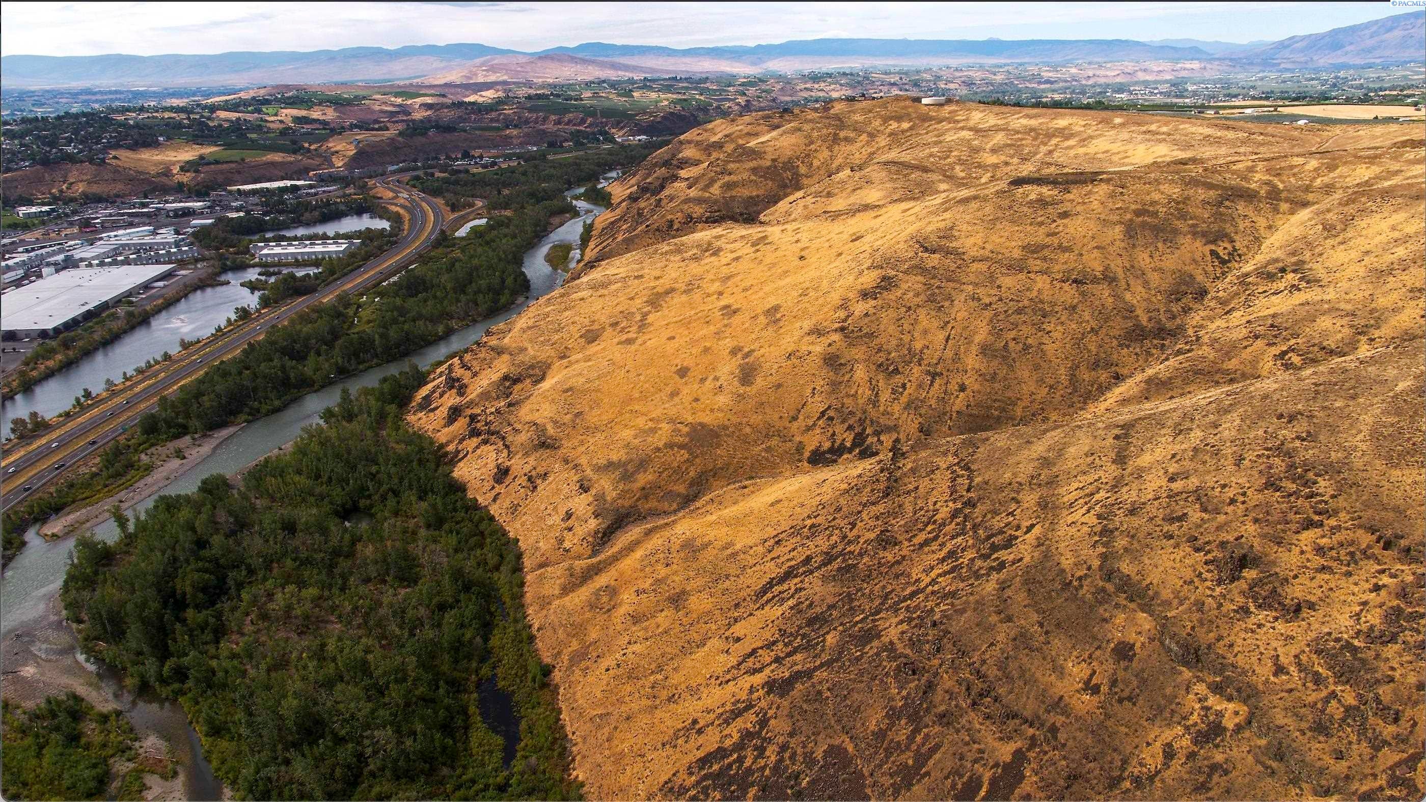 Selah, Washington, 98942, United States, ,Land,For Sale,1977738
