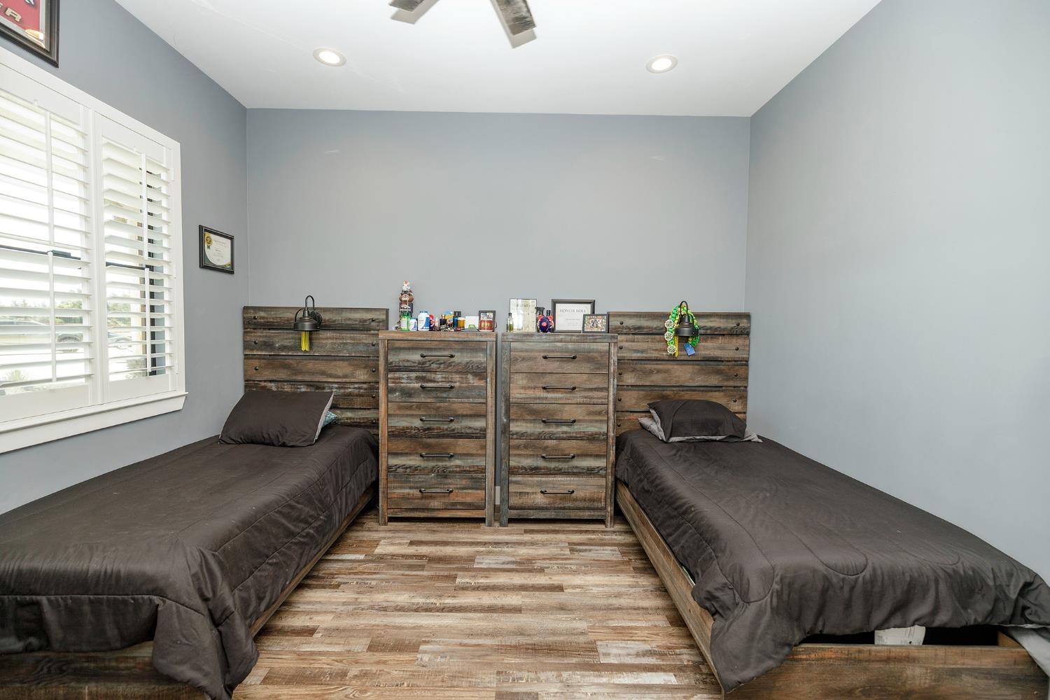 Hilmar, California, 95324, United States, 4 Bedrooms Bedrooms, ,4 BathroomsBathrooms,Residential,For Sale,1983314