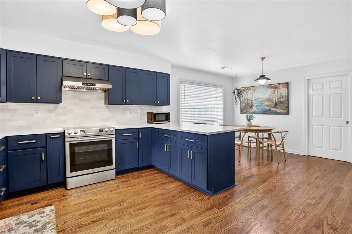 Germantown, Tennessee, 38139, United States, 5 Bedrooms Bedrooms, ,4 BathroomsBathrooms,Residential,For Sale,2048767