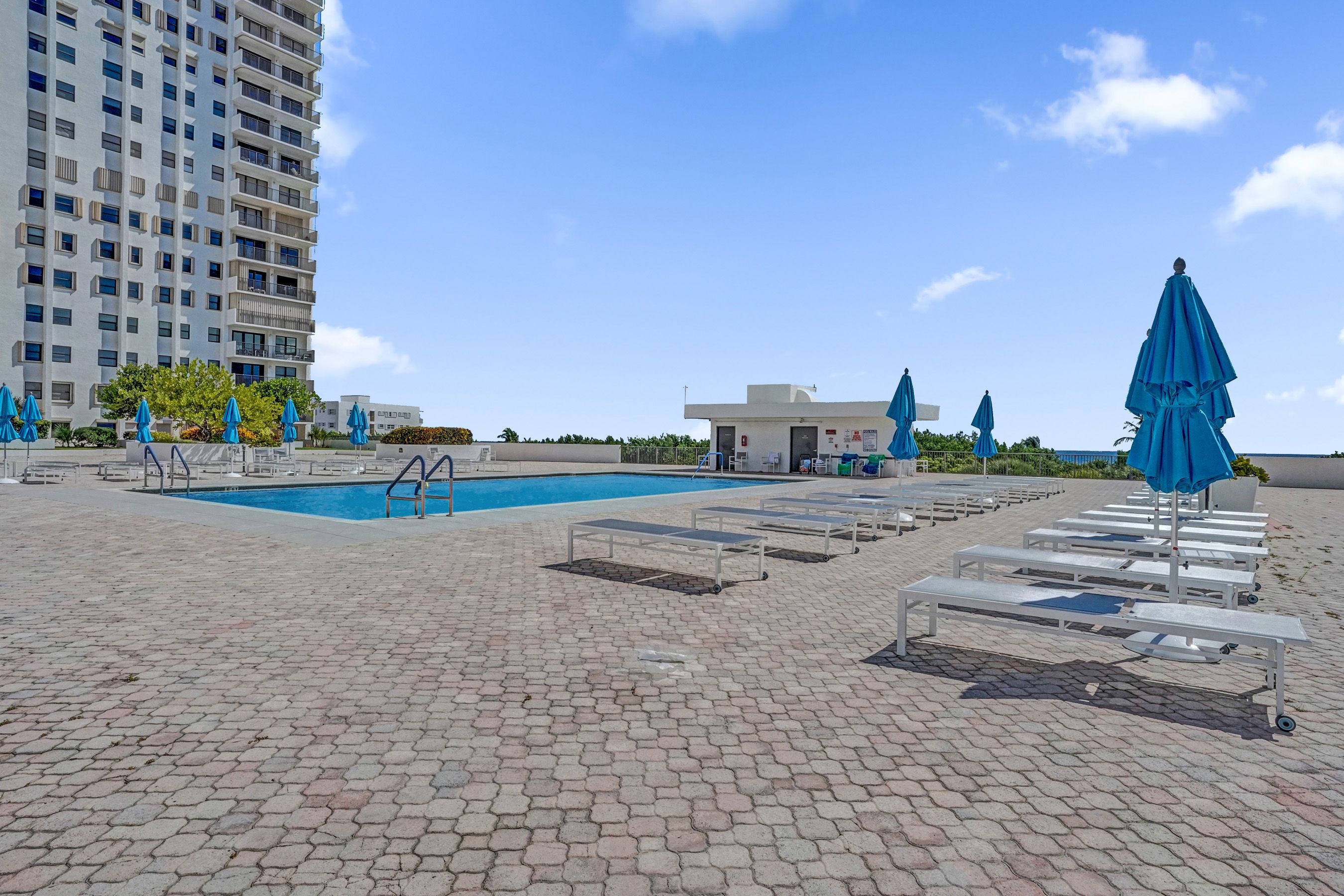  1201 S Ocean Drive, Hollywood, FL, 33019 - 物件實景