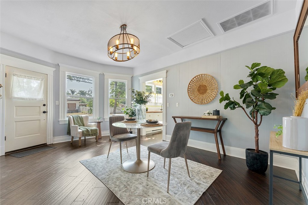 La Verne, California, 91750, United States, 3 Bedrooms Bedrooms, ,1 BathroomBathrooms,Residential,For Sale,1909183