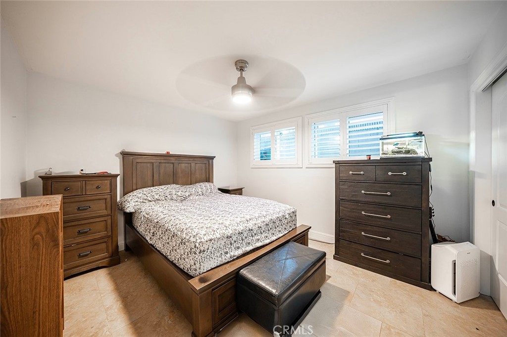 Long Beach, California, 90808, United States, 4 Bedrooms Bedrooms, ,2 BathroomsBathrooms,Residential,For Sale,1987796