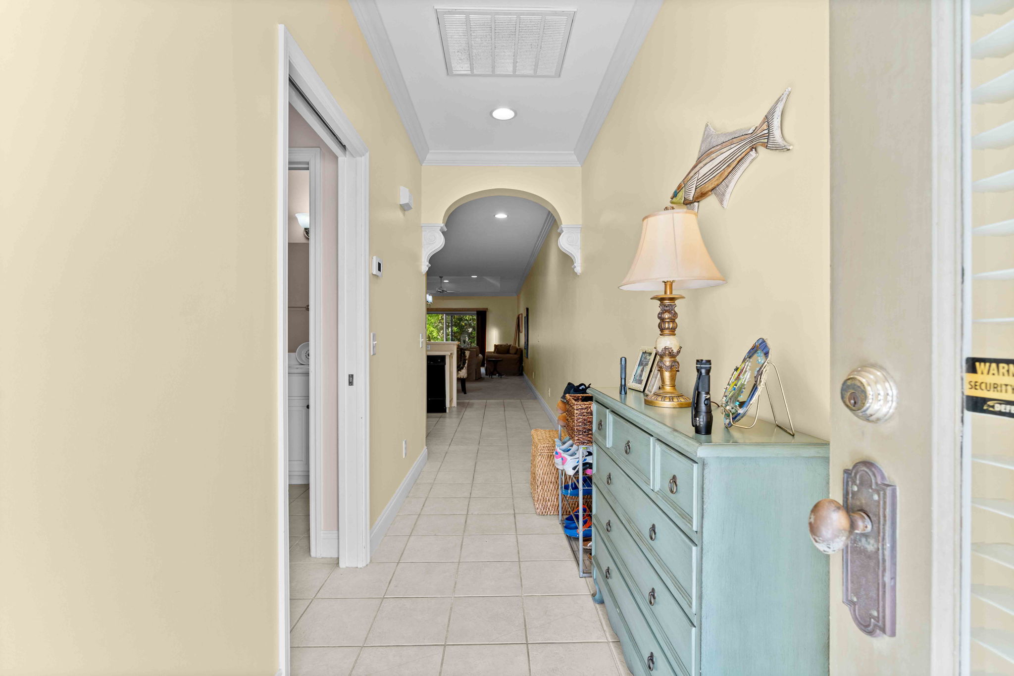  Low-Maintenance Townhouse Living in Gated Bay County Community - 物件實景