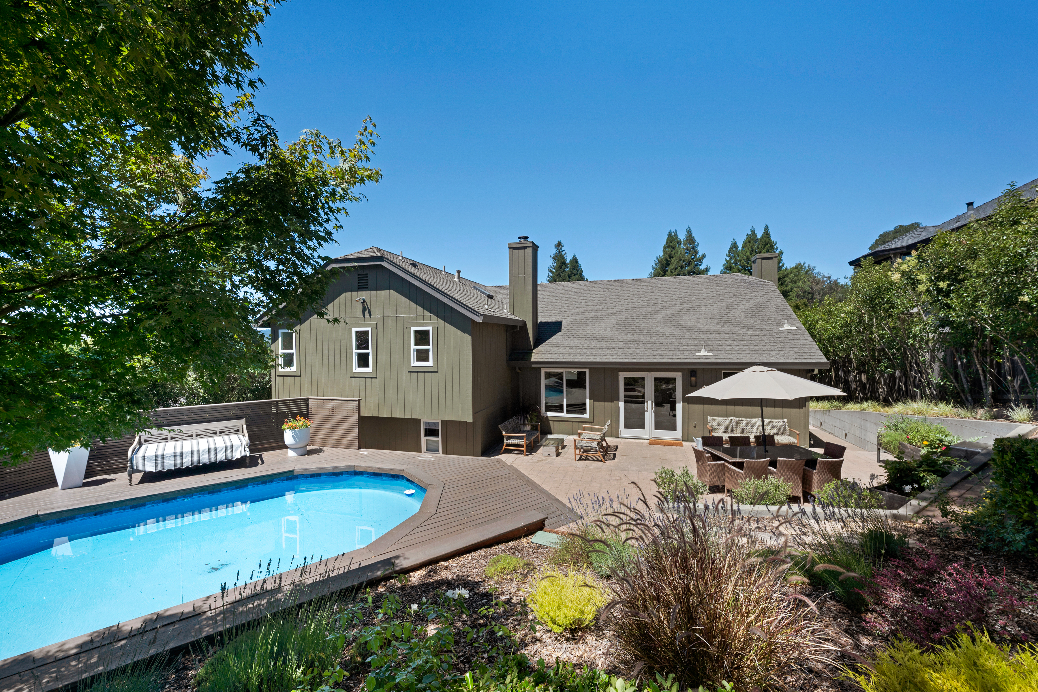  Recently Updated Northeast Healdsburg Home - 物件實景