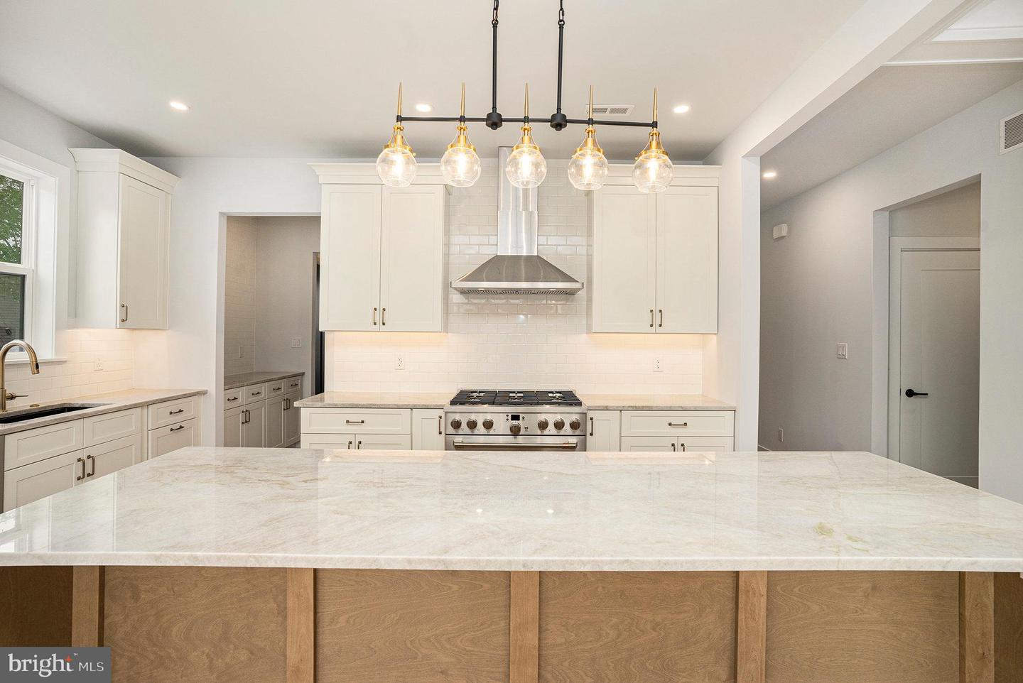 Plymouth Meeting, Pennsylvania, 19462, United States, 4 Bedrooms Bedrooms, ,3 BathroomsBathrooms,Residential,For Sale,1992833