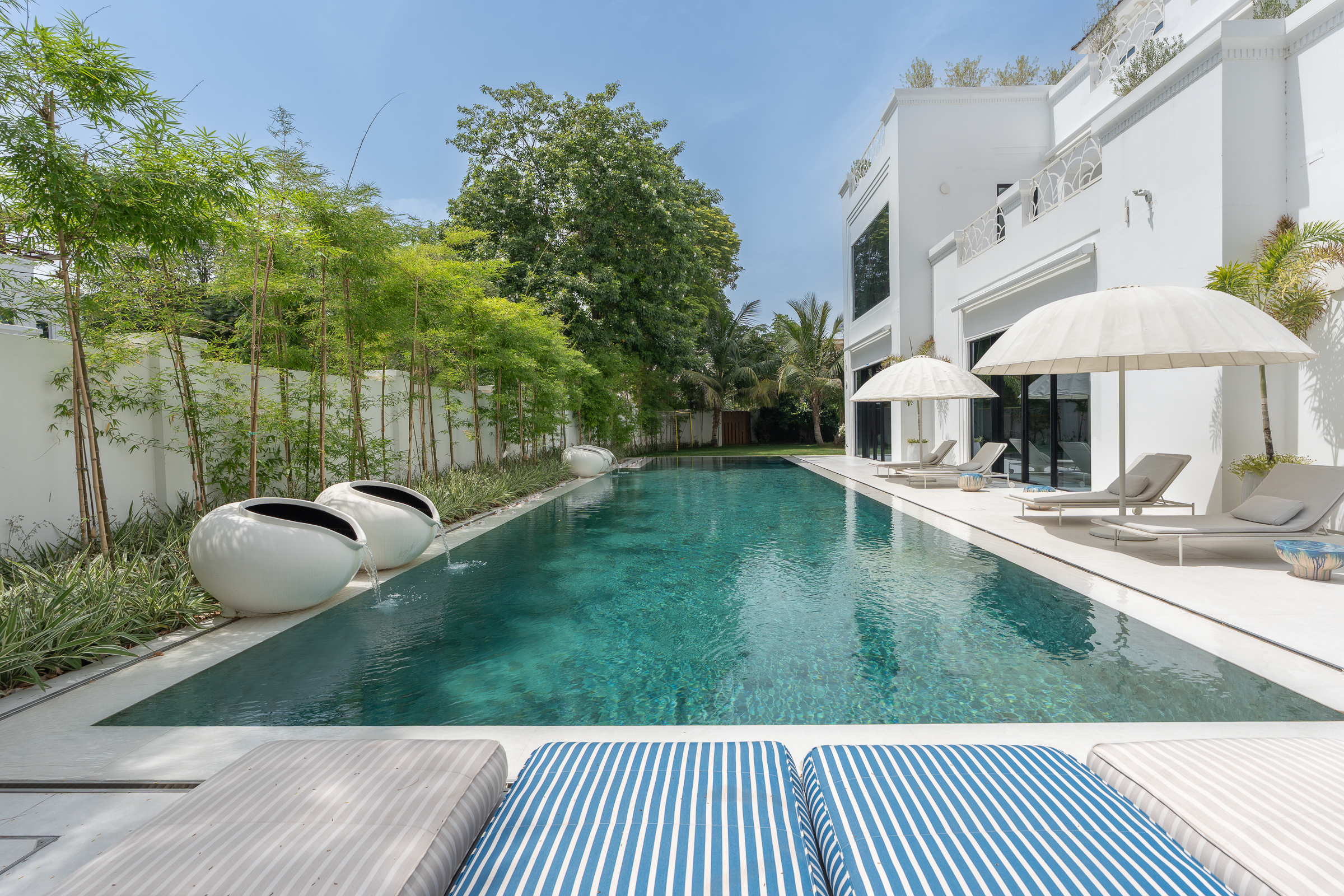  Spectacular Ready-to-Move Mansion in Al Barari - 物件實景